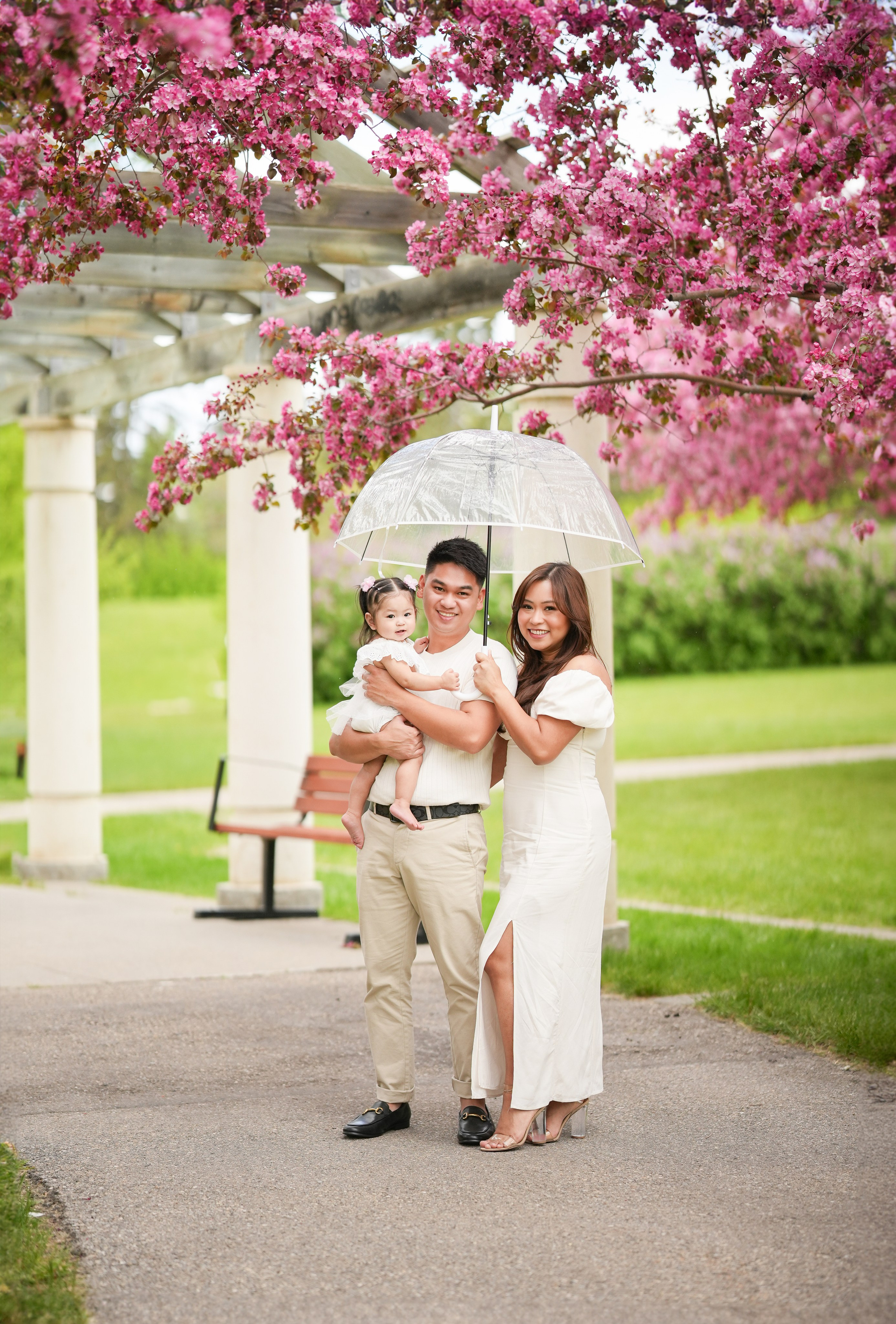 Spring Photo Day. Pashynska Photography | Calgary Wedding & Family Photographer