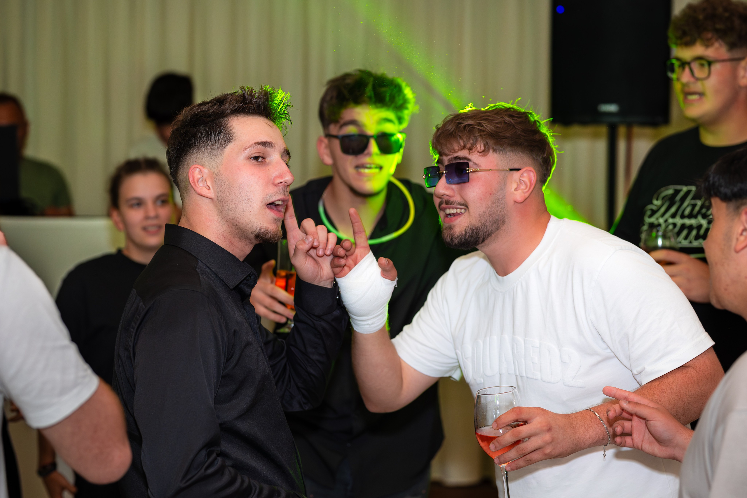 Majorat Denis. Ionut Brehuescu — Fotograf