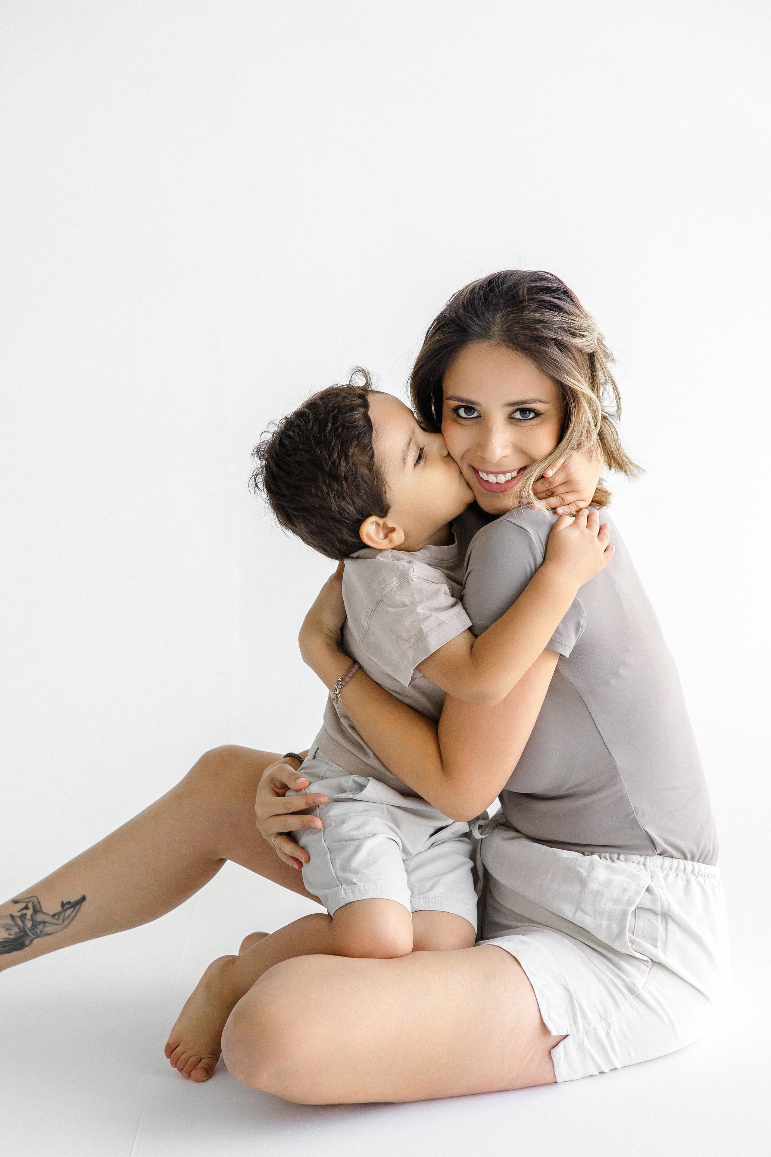 Family Sessions — Toronto Family Photography. Iana Banana | Toronto Maternity, Newborn & Family Photographer