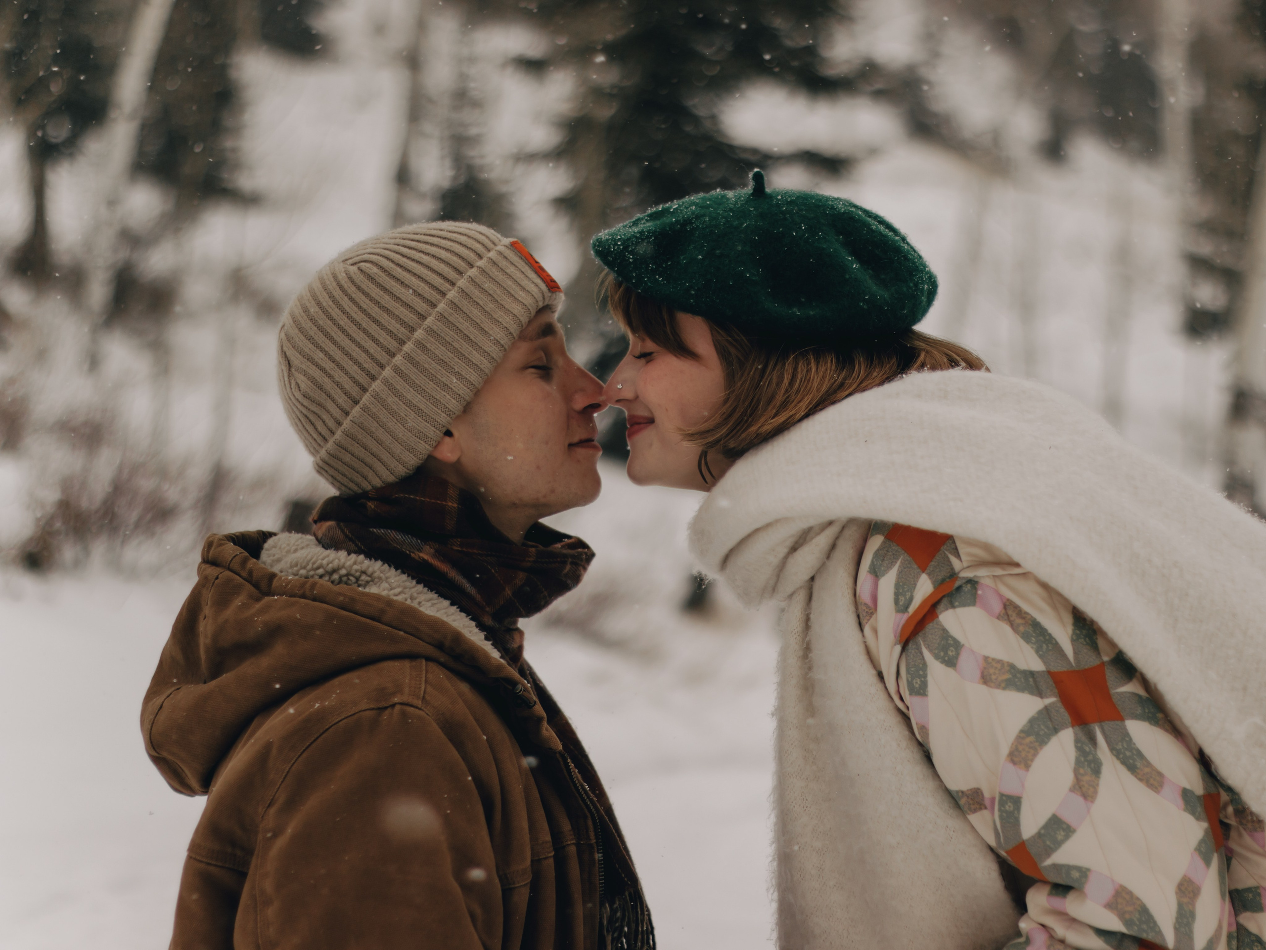 Edgy engagement session in Snow Canyon, Utah. Portrait and couples photographer in Florida, Valeriia Honcharova