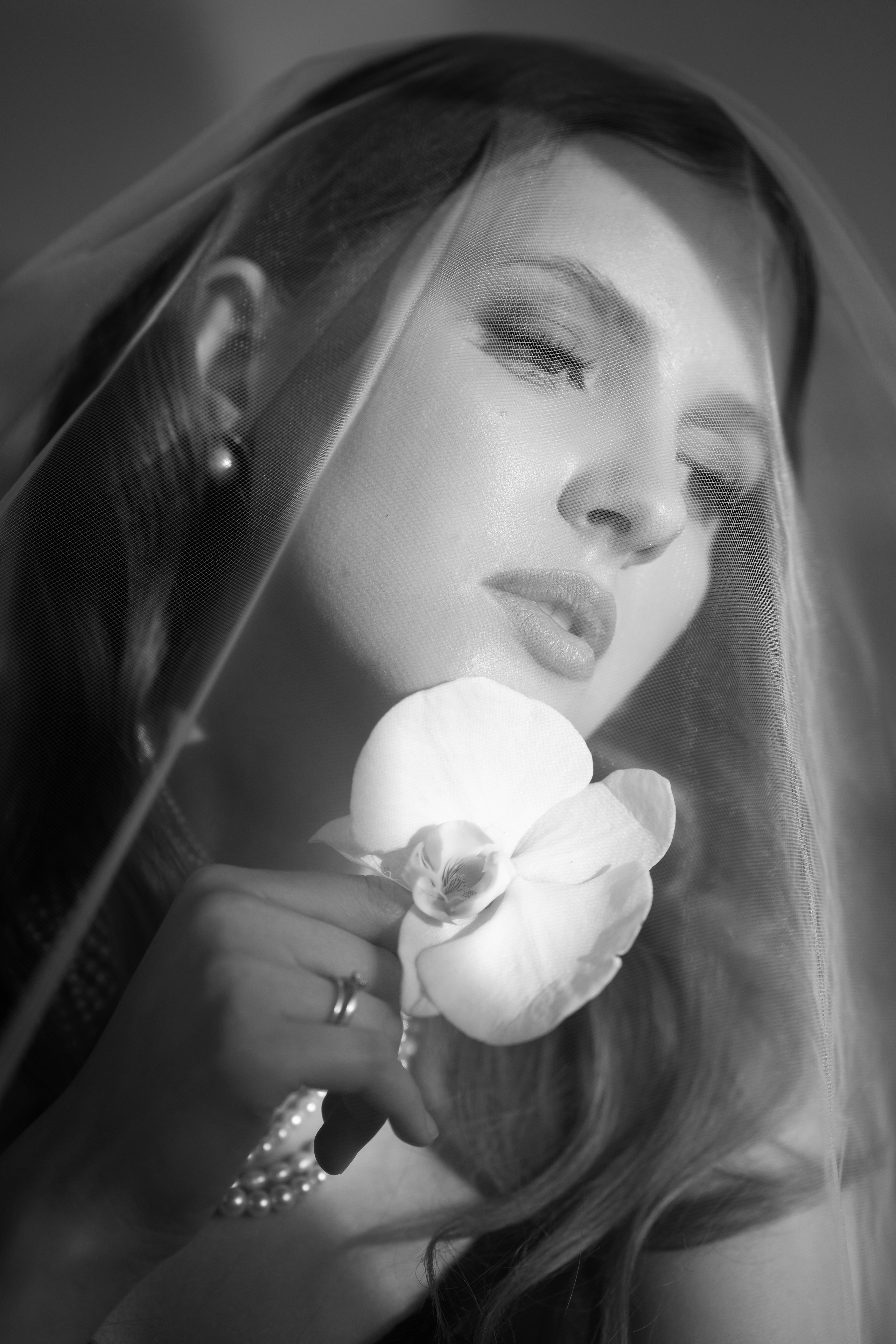 Ślubna. FOTOGRAF W WARSZAWIE ELENA CHEBARKAEVA