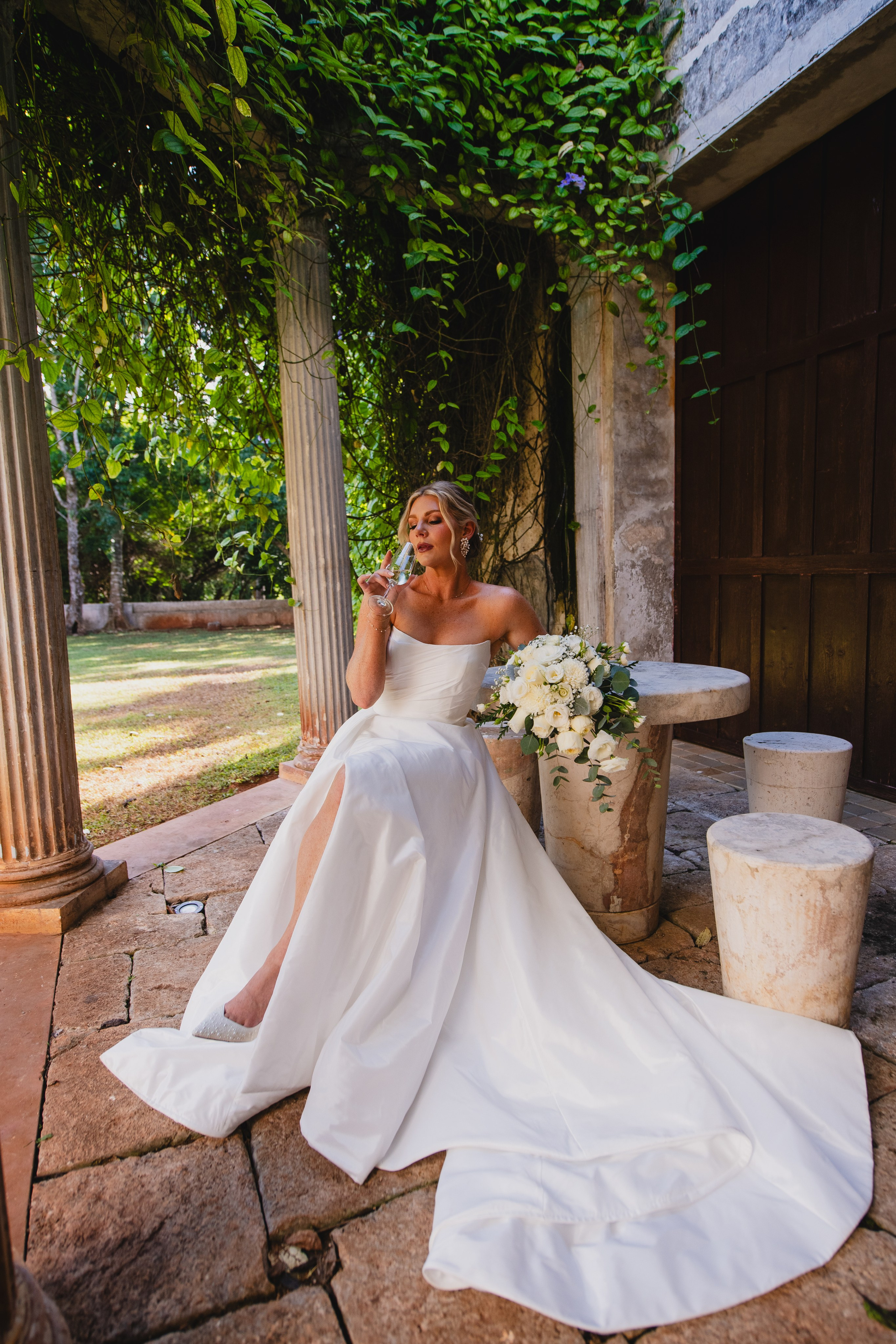 Sasha & Mike. Antonio Soberano Photography