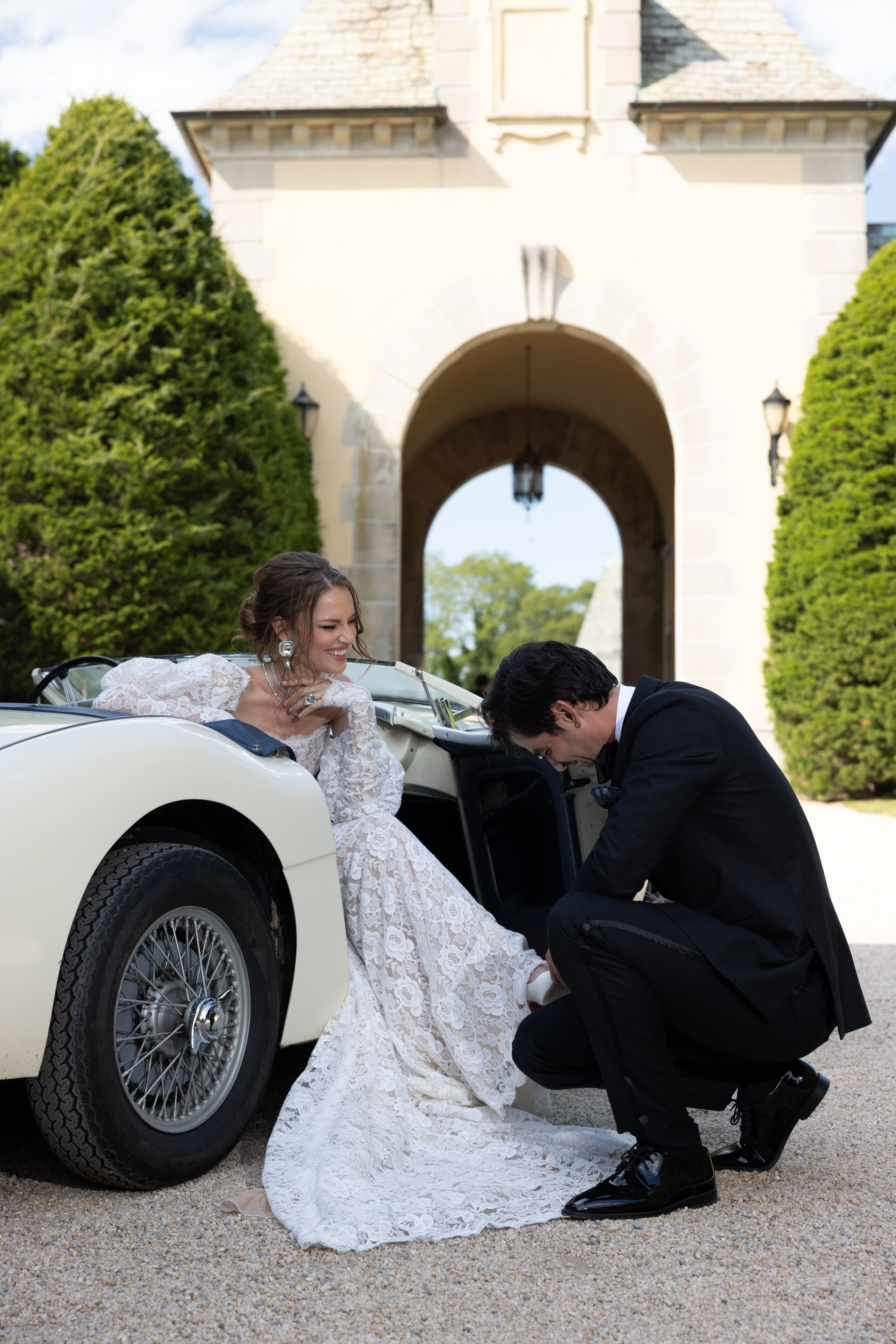 Vasylton Studio• Wedding Photographer | Capturing moments, preserving memories