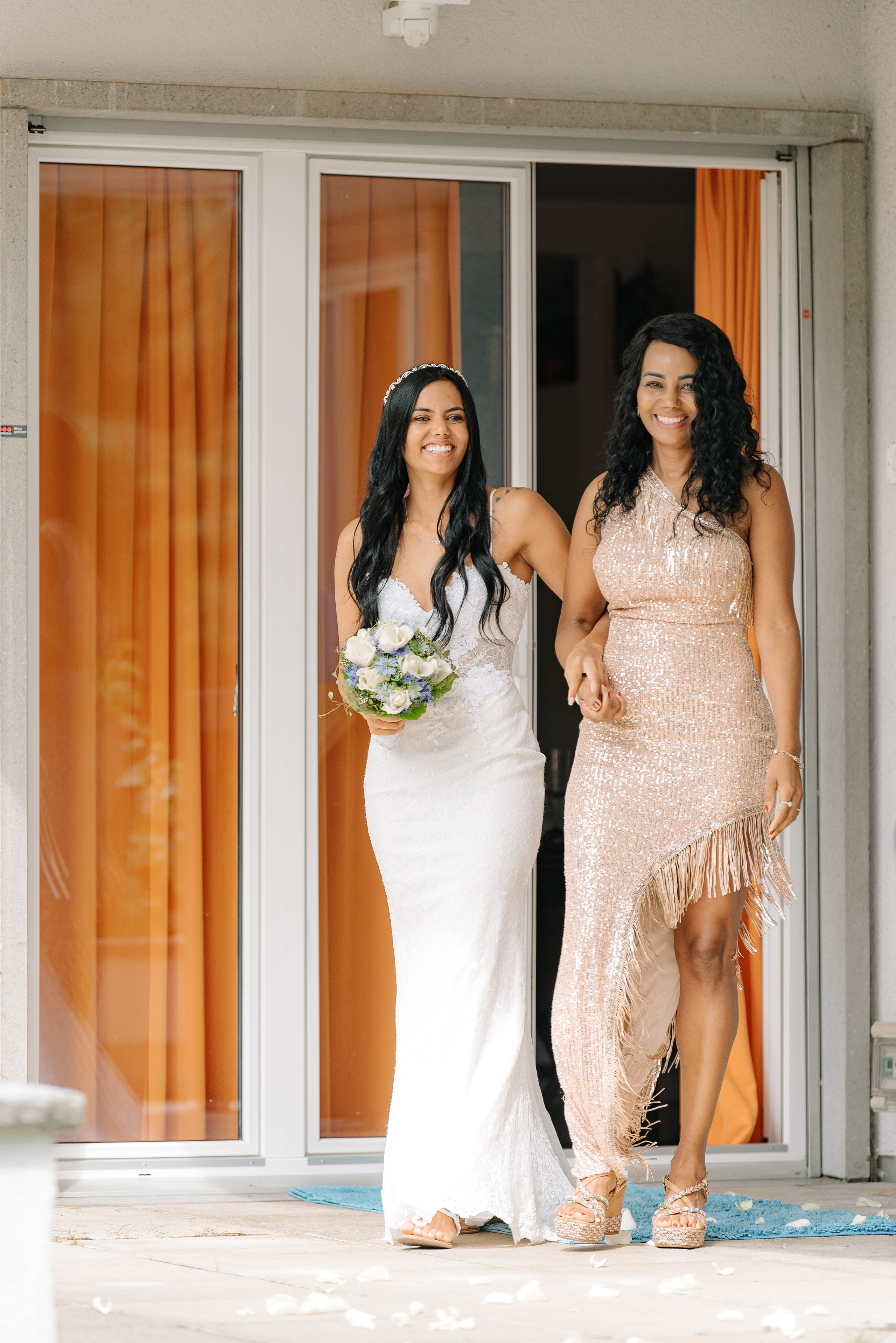 KAIANE & BENJAMIN Meilen, Switzerland. I am Elena Altendorfer. Wedding photographer in Zurich and Switzerland