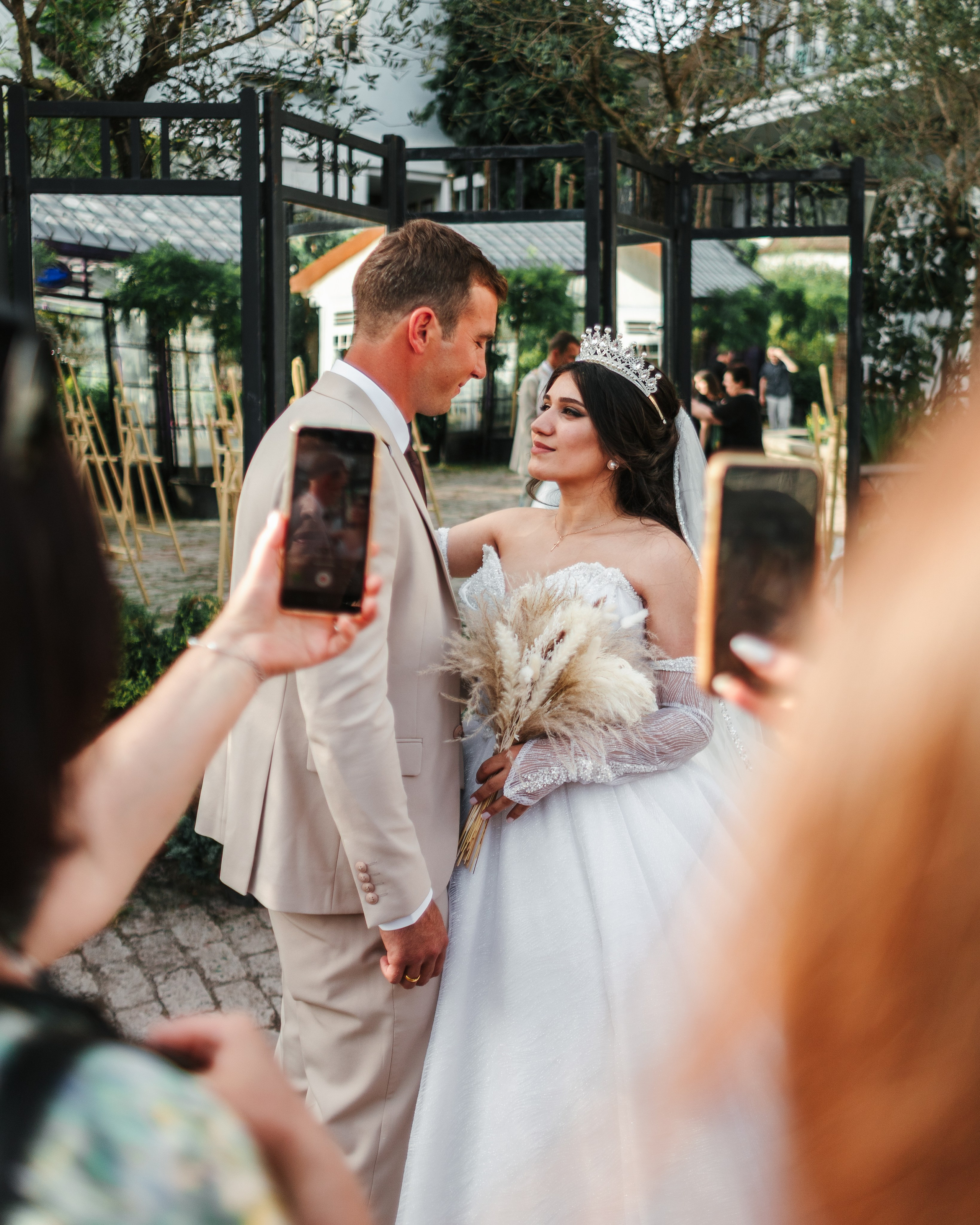 Nino & Giorgi. Bspander