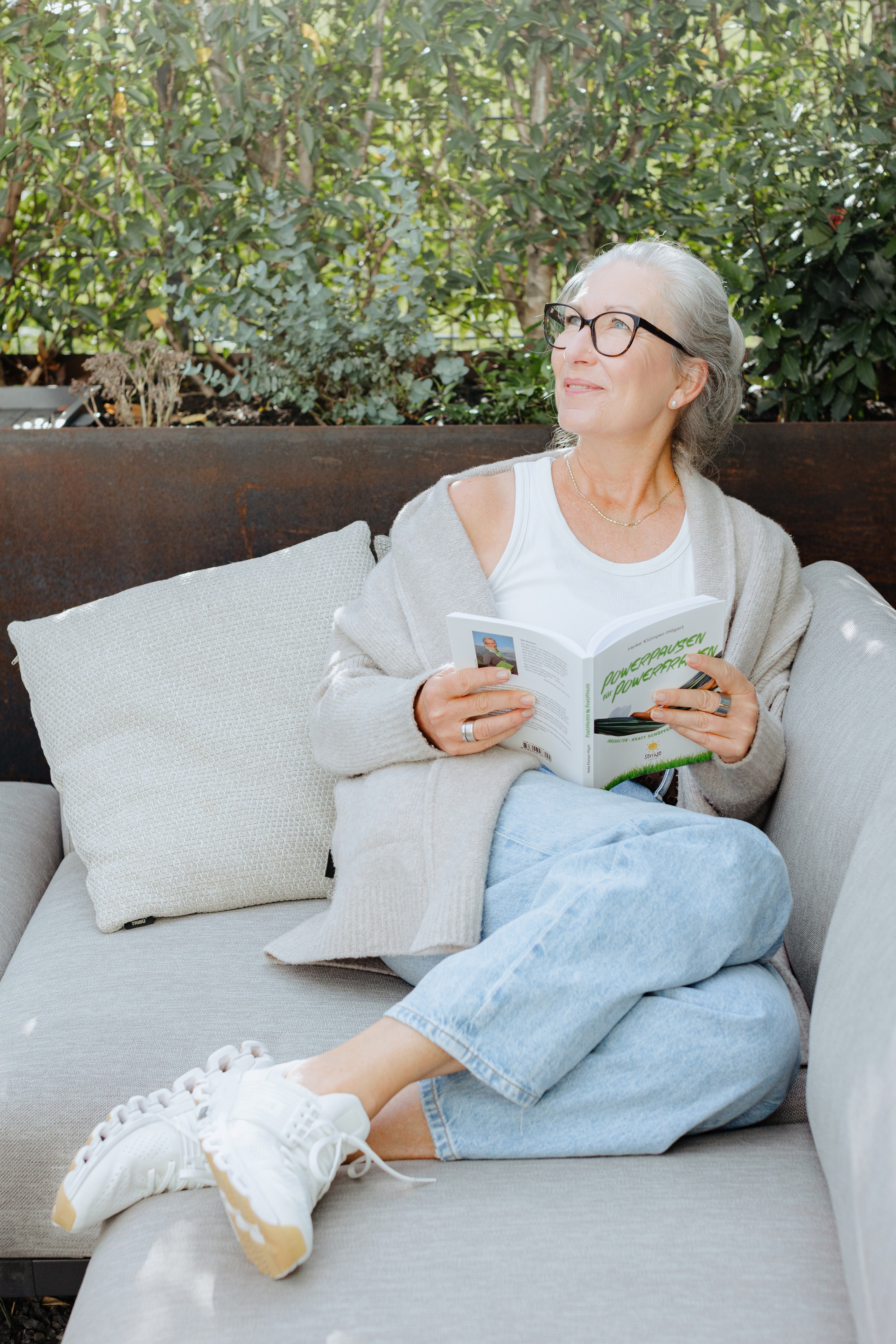 Heike. Amazing photo session at a time convenient for you. Y