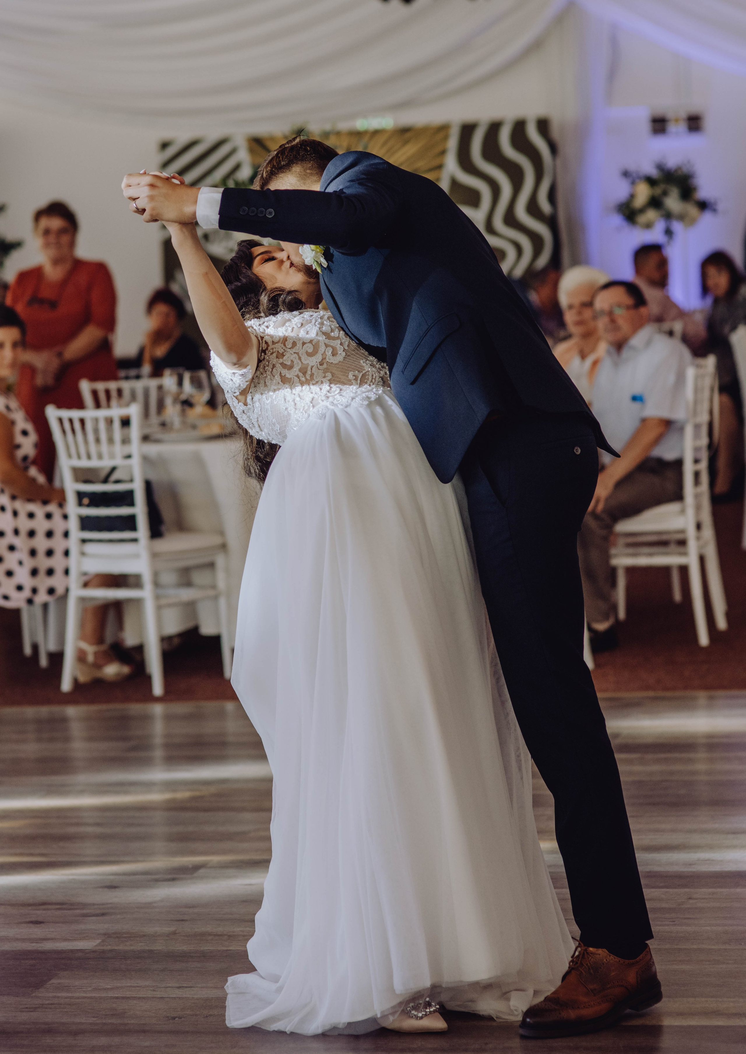 Raul & Eunice. Wedding & couple photographer from Romania Rut Vetan