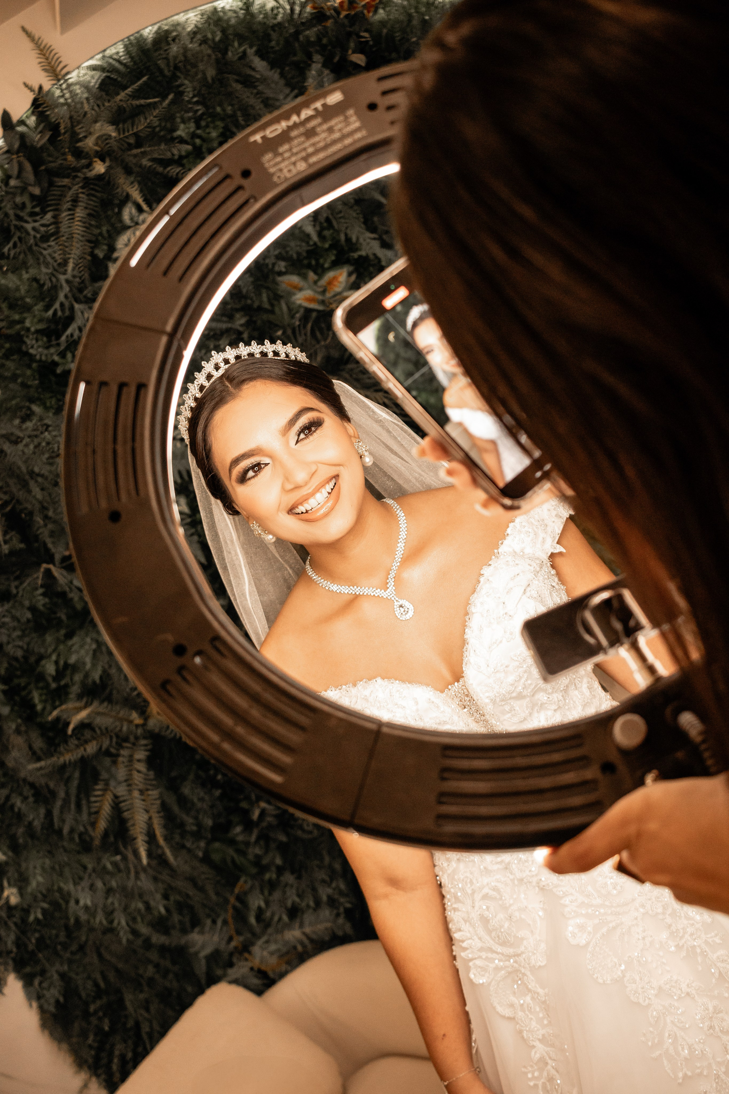 Maysa e Felipe — Making off da Noiva e Recepção. Fotógrafa de casamento e festa infantis em Marilía, São Paulo