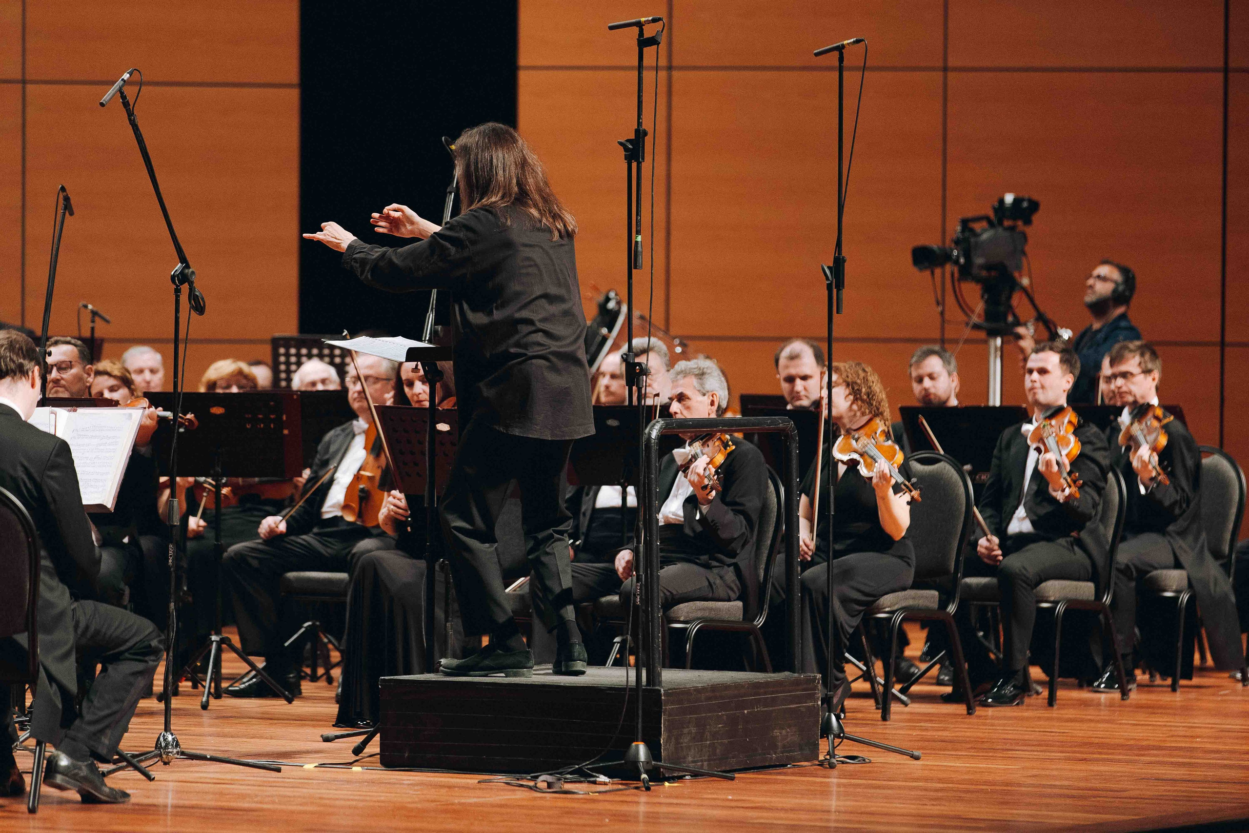 The Tchaikovsky Academic Grand Symphony Orchestra in Istanbul. Wedding&Event photographer Ismail Rzayev in Baku