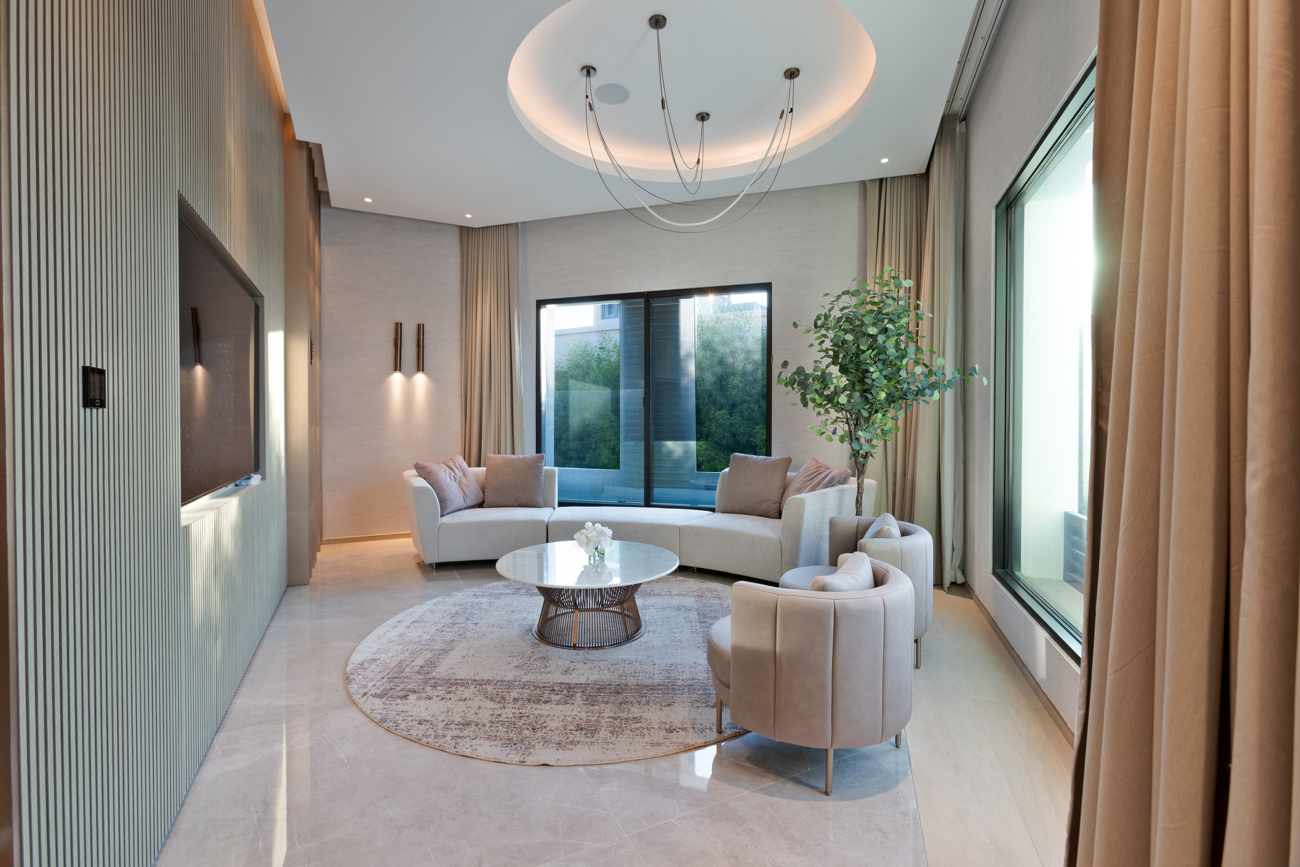 Luxury Villa — Emirates Hill. Samy Mar Boy │Portrait, Automotive and Real Estate Photographer