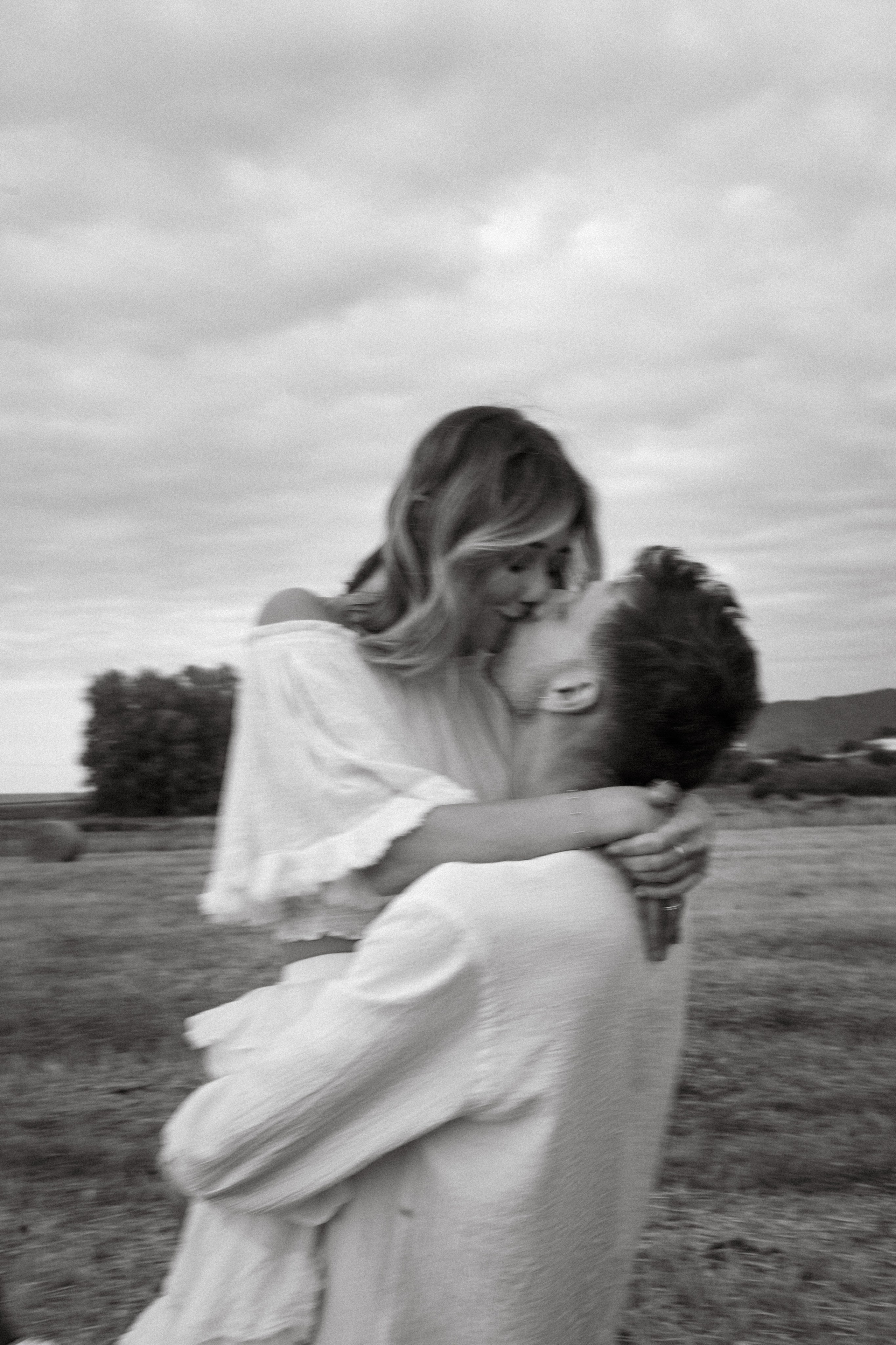 Inga & Alex. Photographer Alina Sparrow