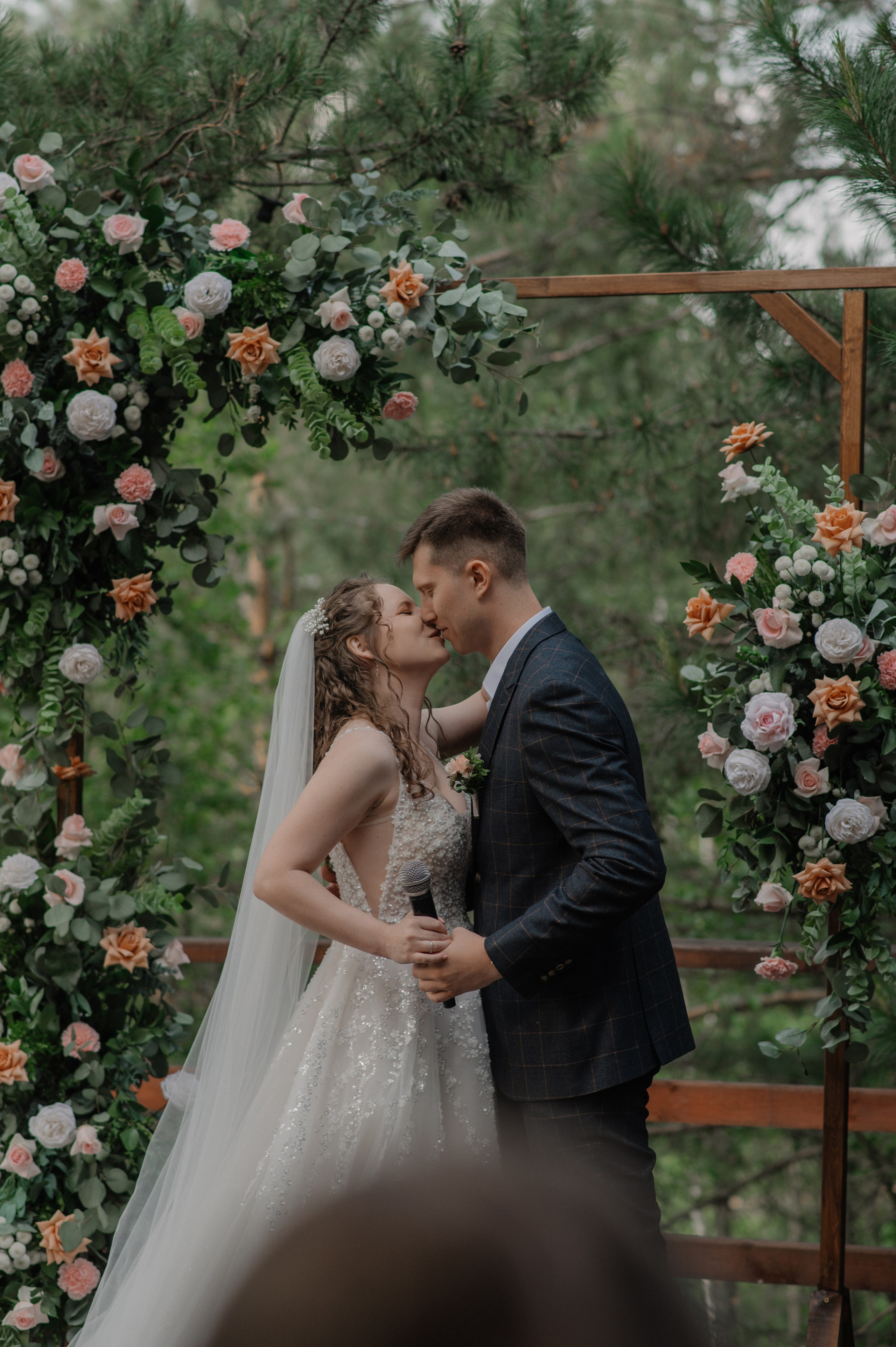 Party. Wedding and commercial photographer