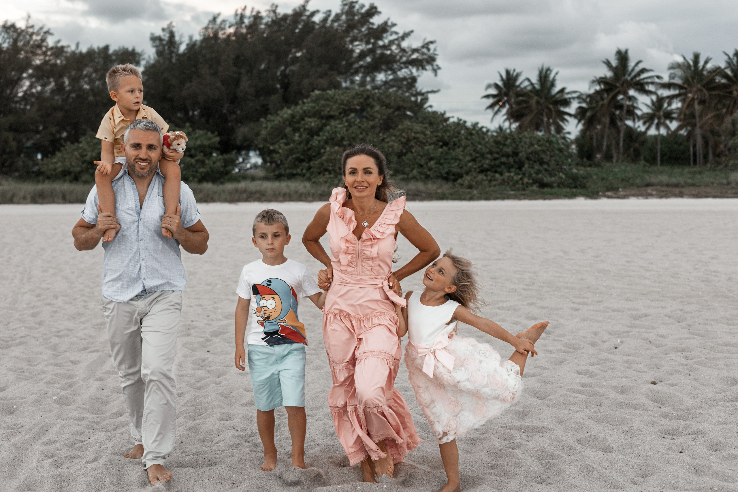 Vikky's family. Family, lifestyle, and commercial photography in New York and New Jersey