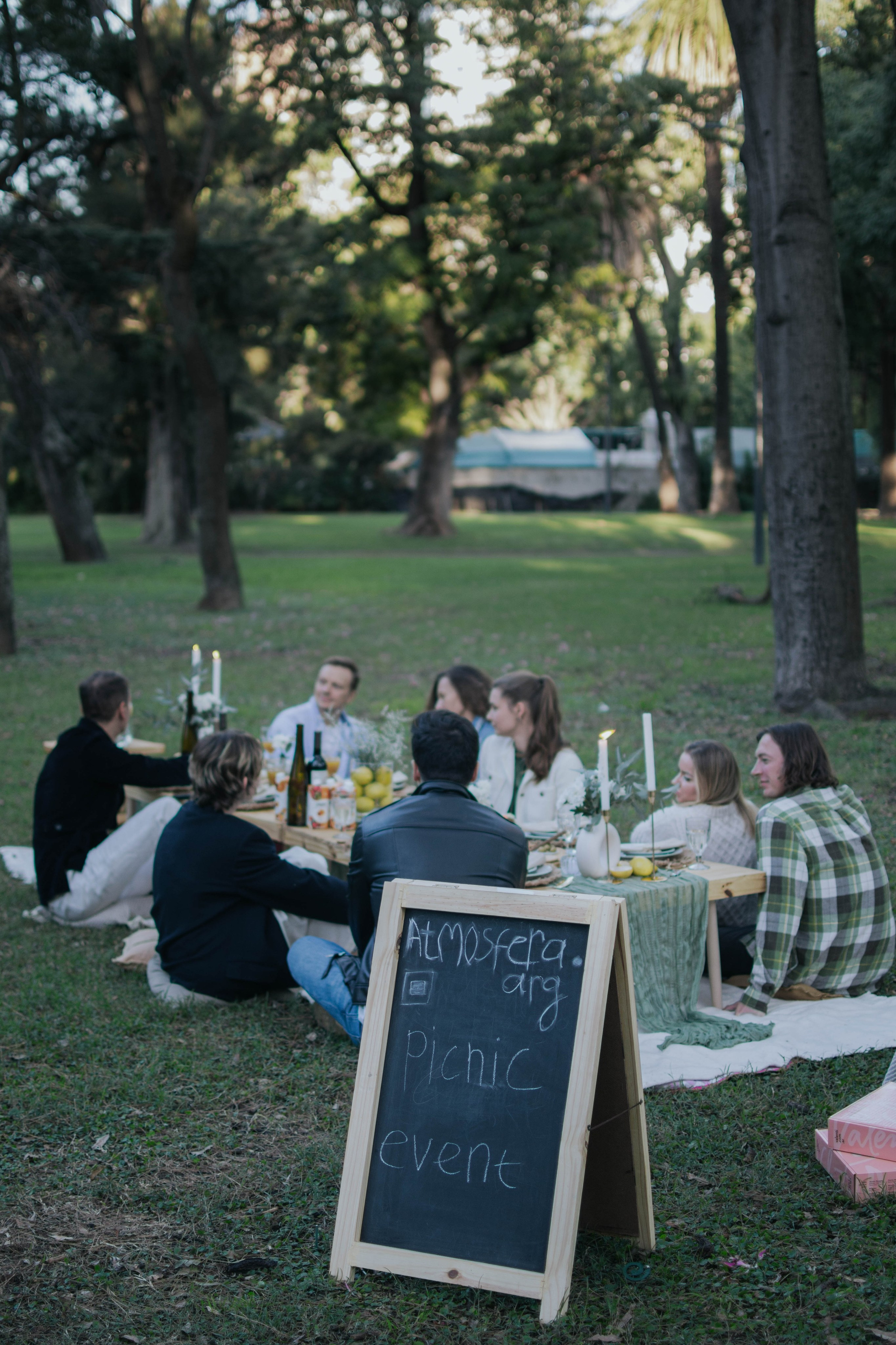 Birthday picnic. Reportage photofgraphy. Buenos Aires. Photographer @elmirkami in the city of Buenos Aires