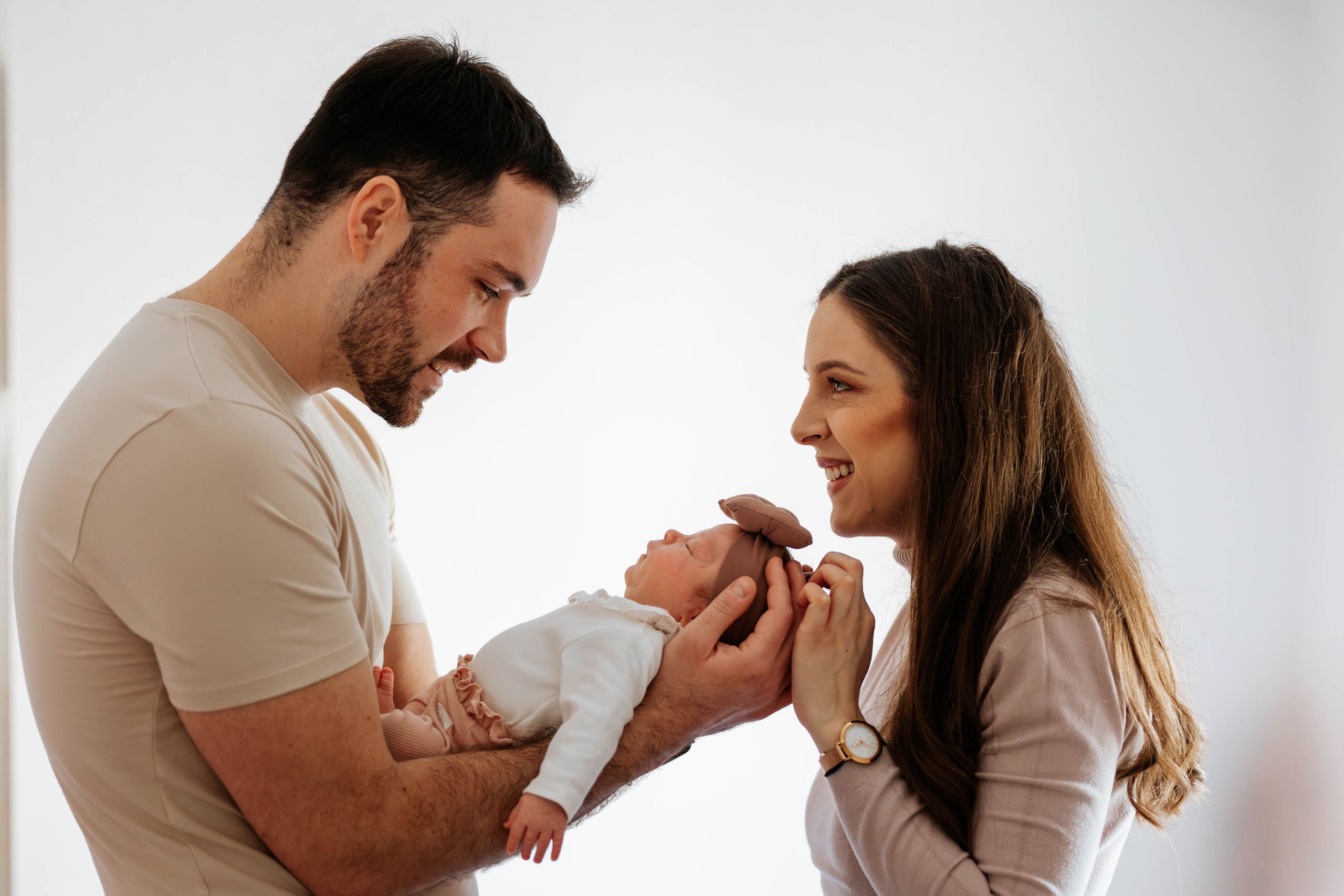 Mila - fotografisanje bebe kod kuće. Dečiji i porodični fotograf