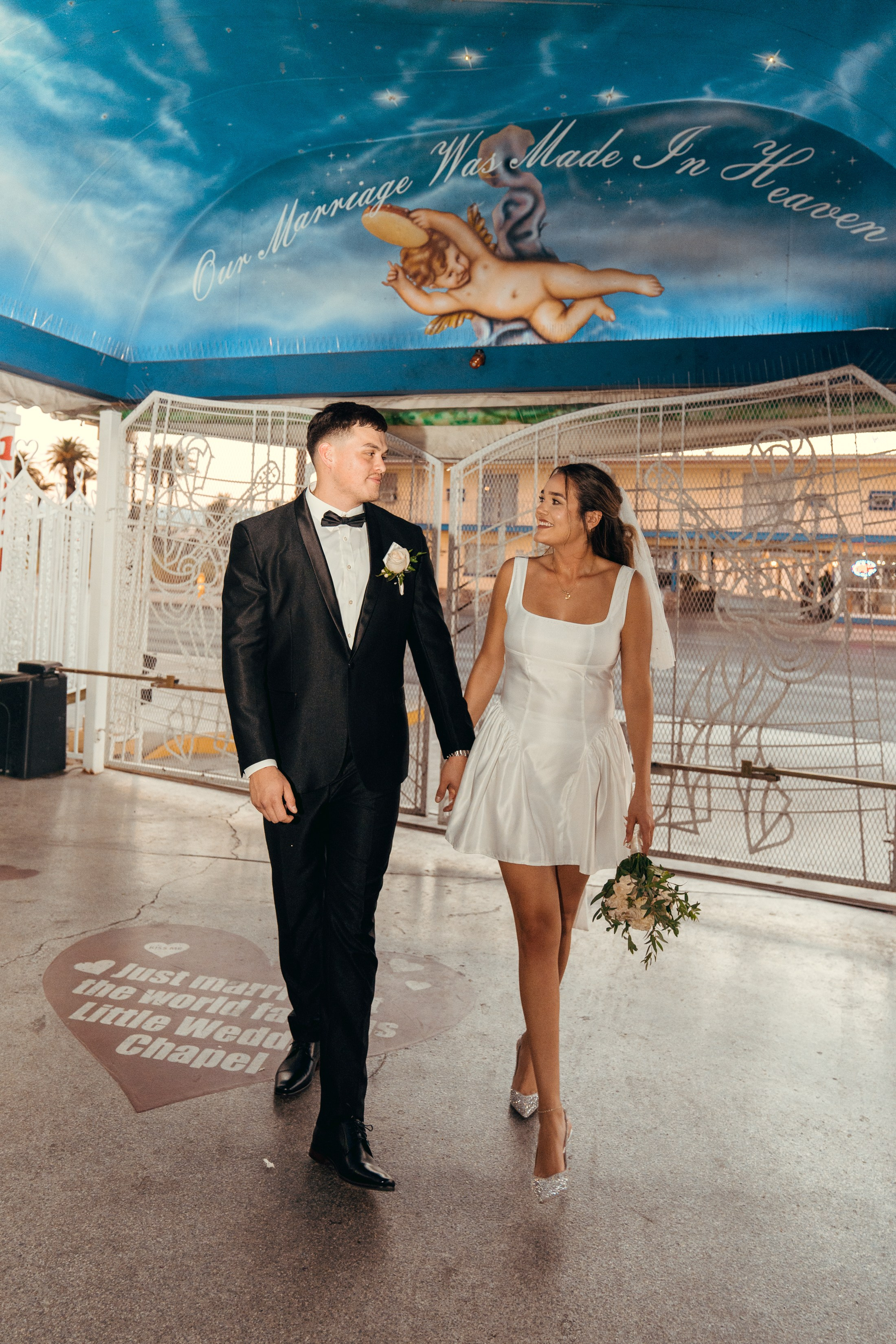 Valeria&Jonhattan. Wedding & elopement photographer Viktoriya Kravtsov. Las Vegas