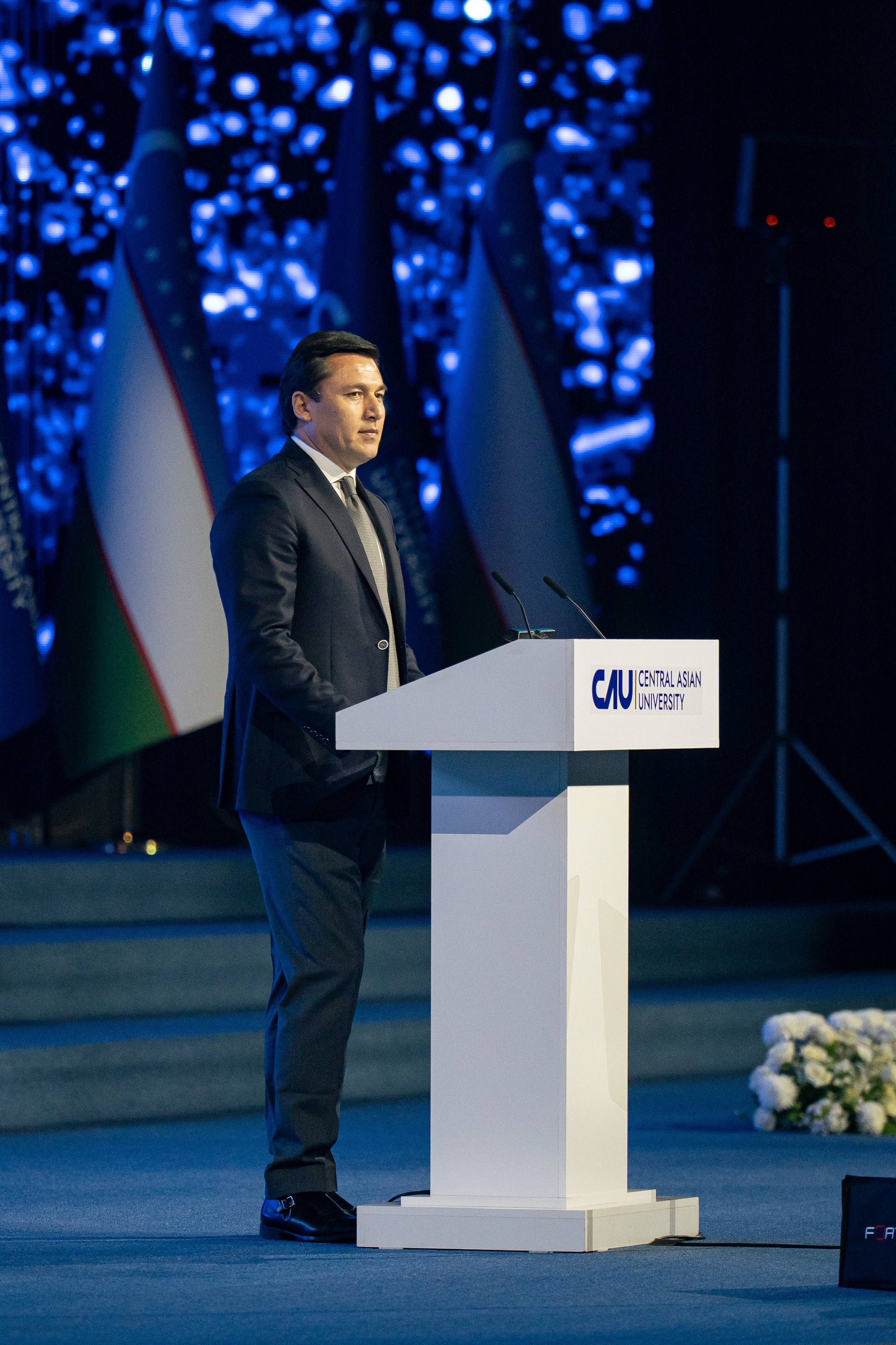 Как Central Asian University провёл одну из самых ярких выпускных церемоний. Георгий Намазов | Фотограф в Ташкенте