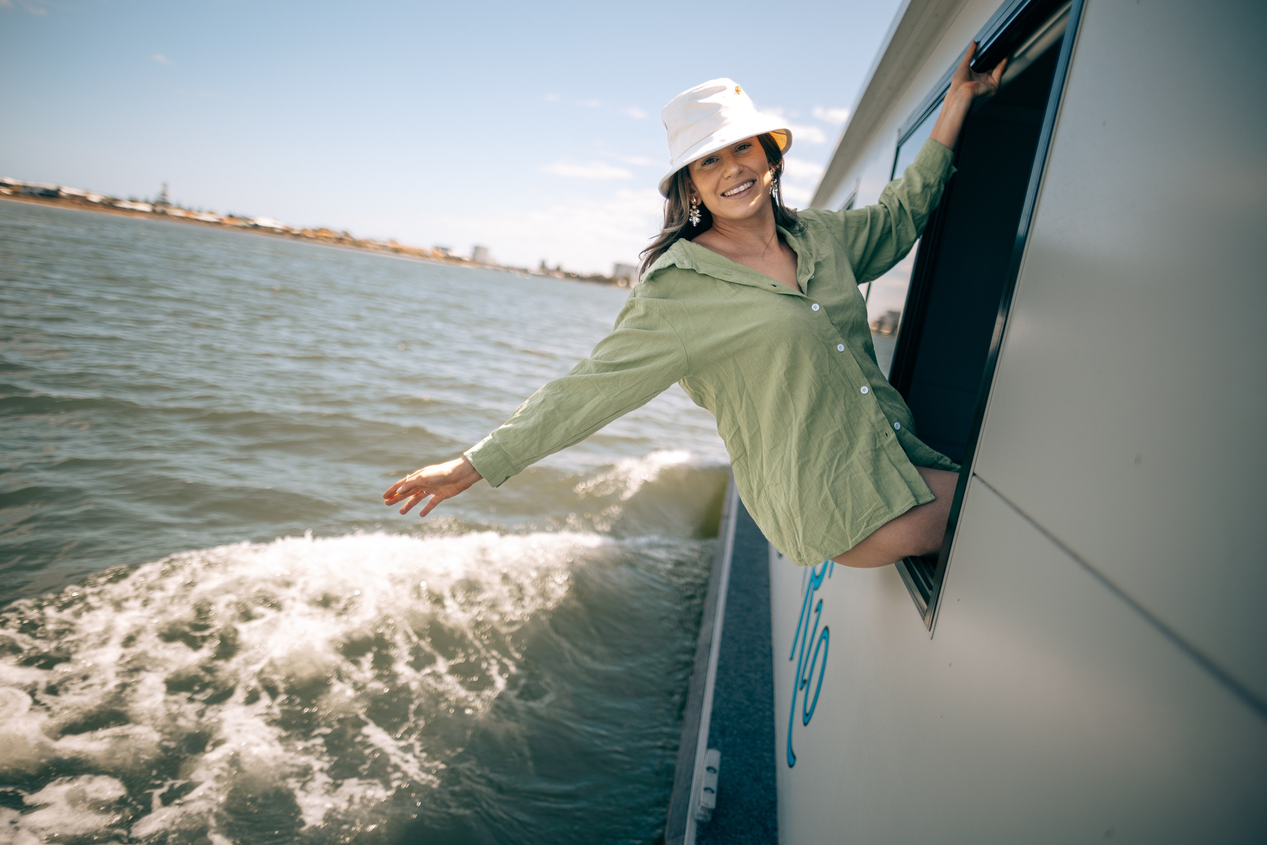 Green Duck Society — House Boats Mandura (Hats photoshoot)