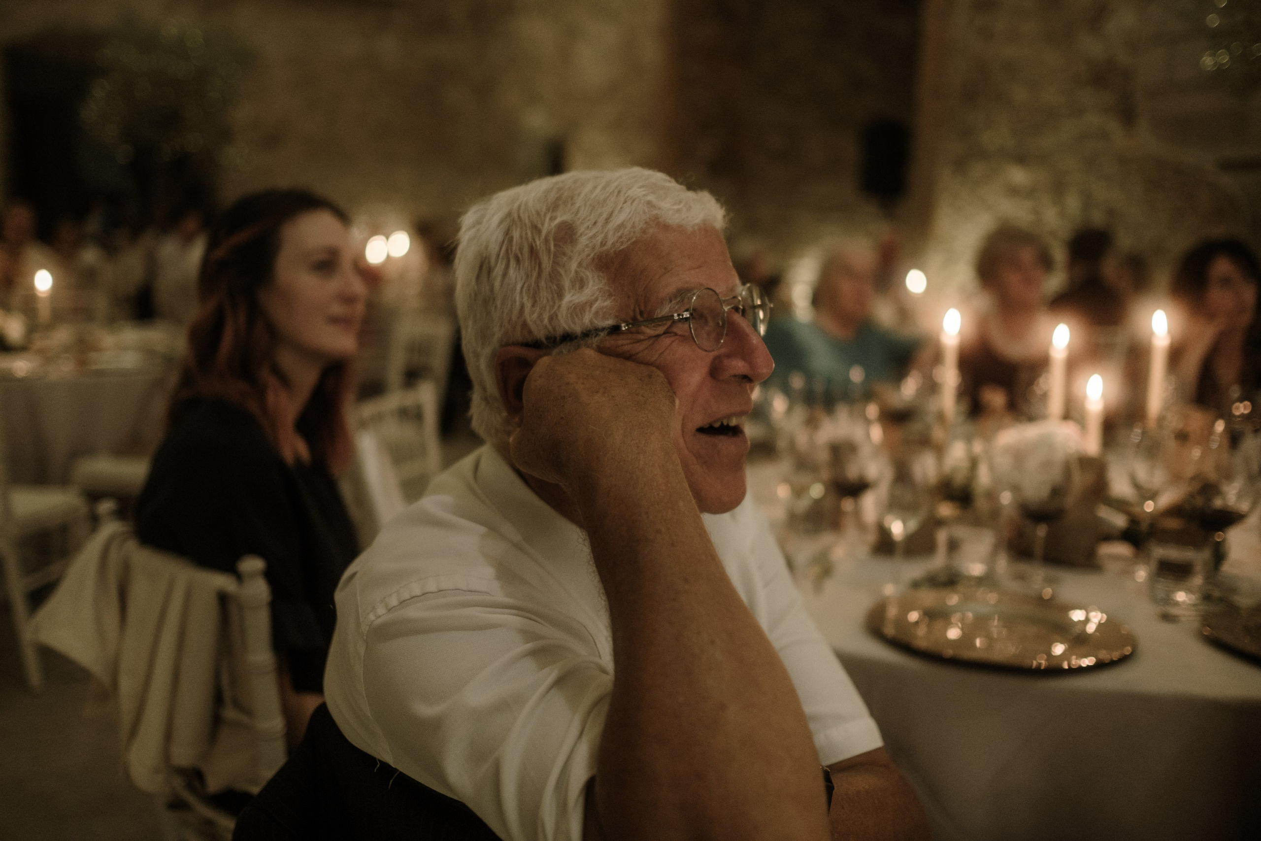 Svetlana & Alman. Monestir Sant Salvi. Paola fotógrafo / videografo de bodas en Barcelona