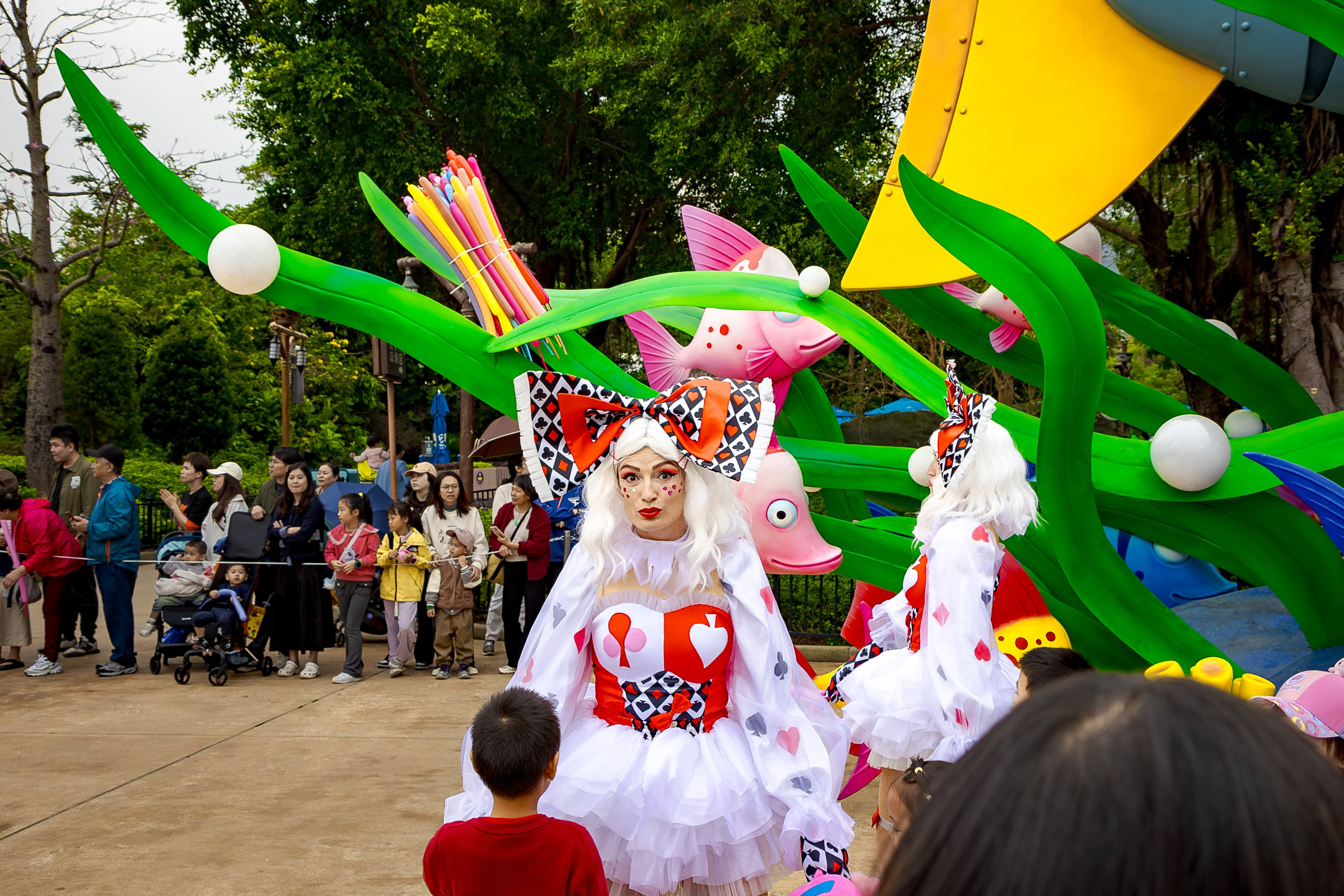 Дневной парад новогодняя версия