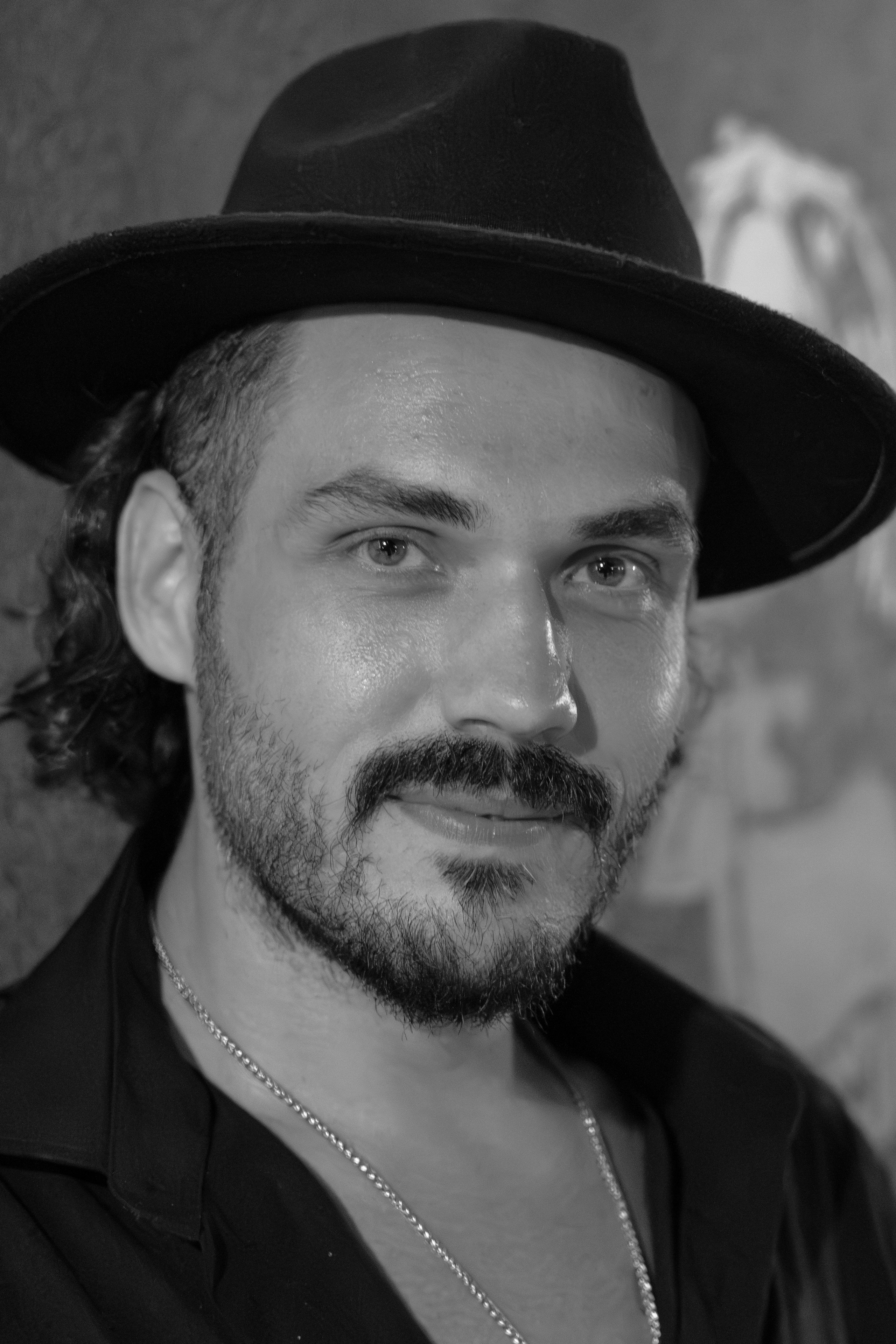 My Friends Pub. UNRATED PHOTO