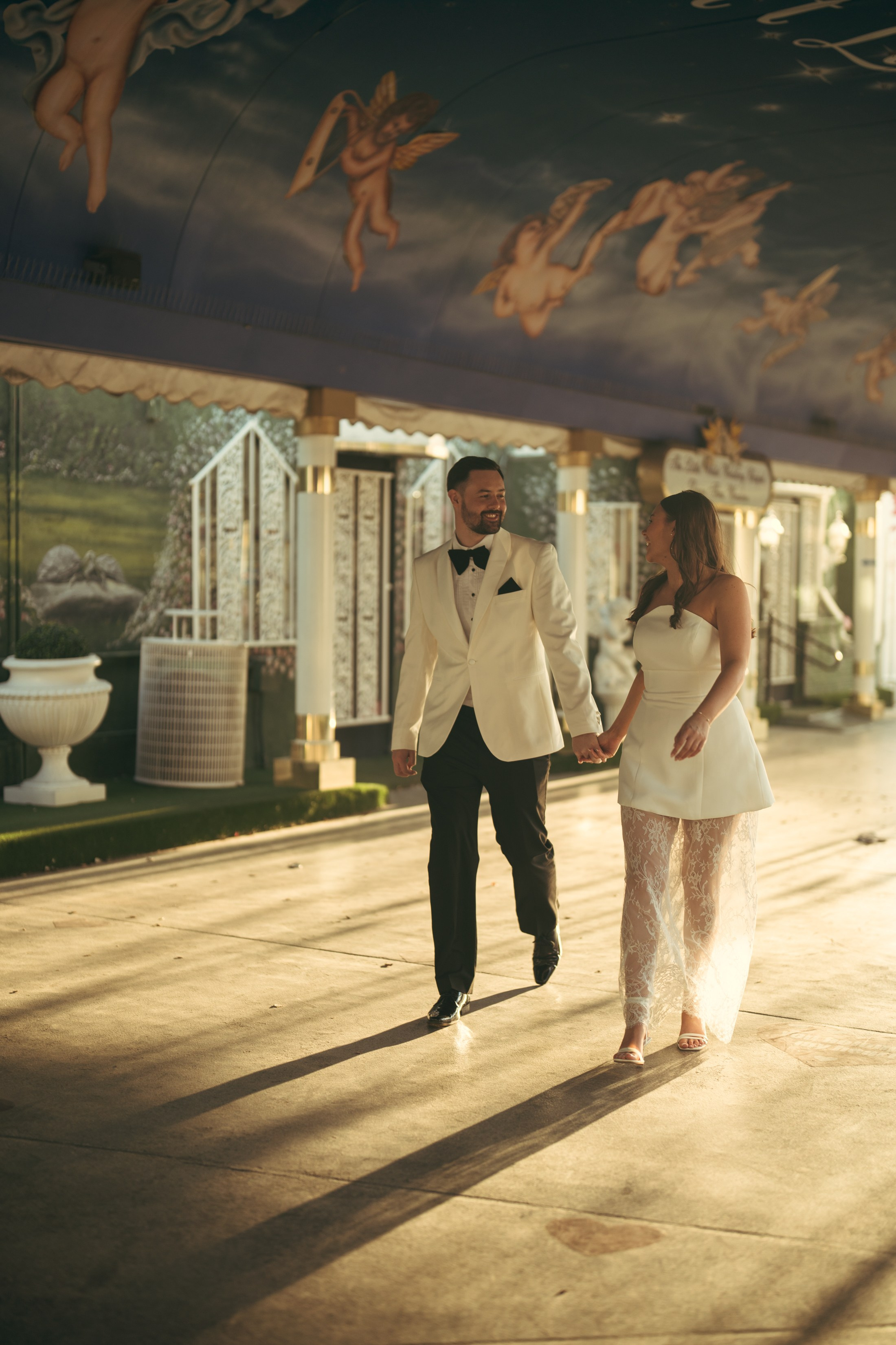 Lewis&Helana. Wedding & elopement photographer Viktoriya Kravtsov. Las Vegas