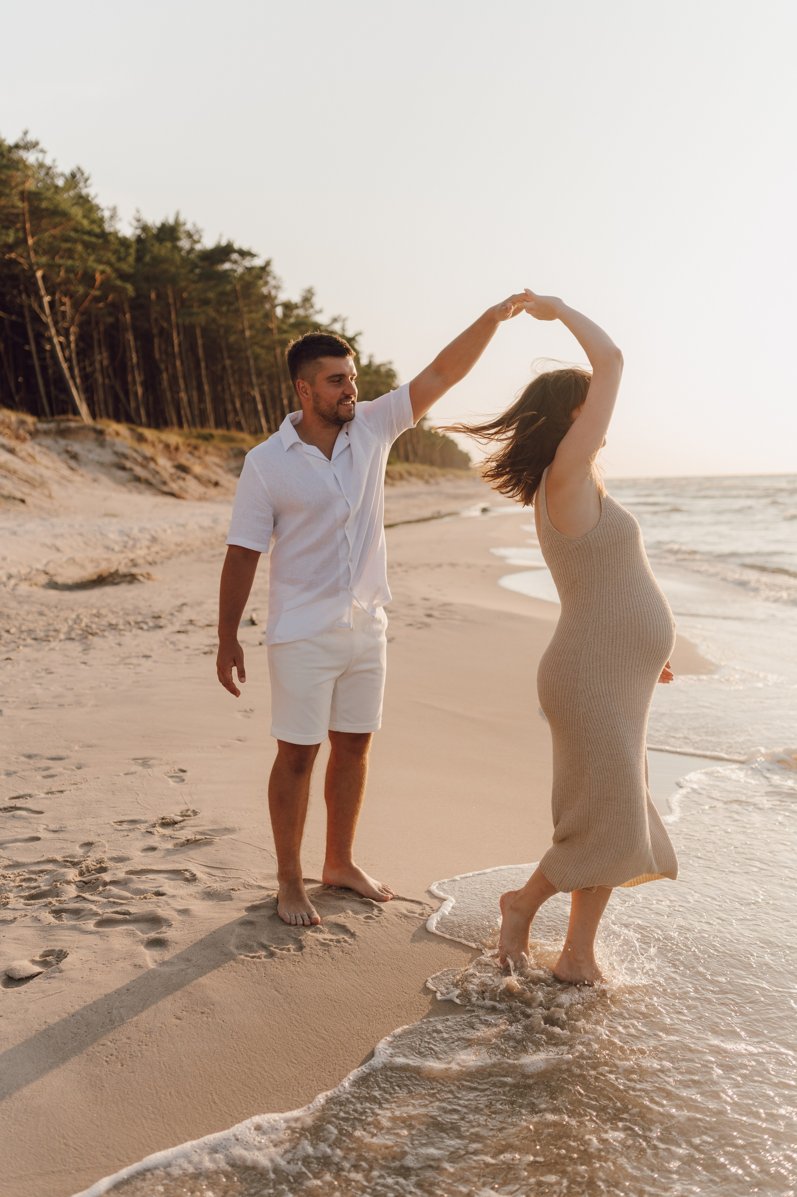 Sesje Ciążowe – Fotografia Ciążowa Poznań | Oliwia Makara. Ślubny fotograf Poznań | Oliwia Makara