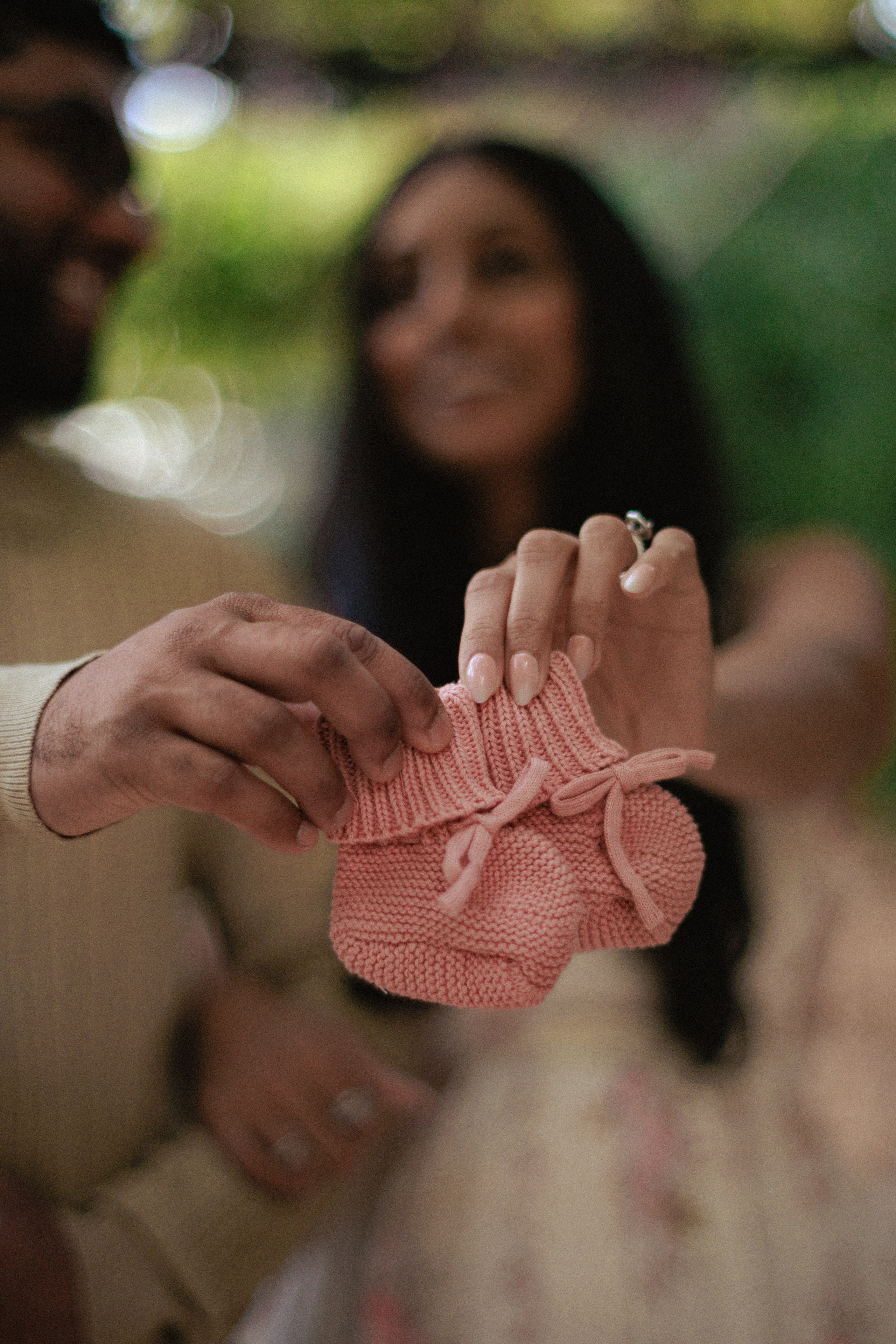 Jefin and Millie’s announcement. Photographer in Greece Kristina