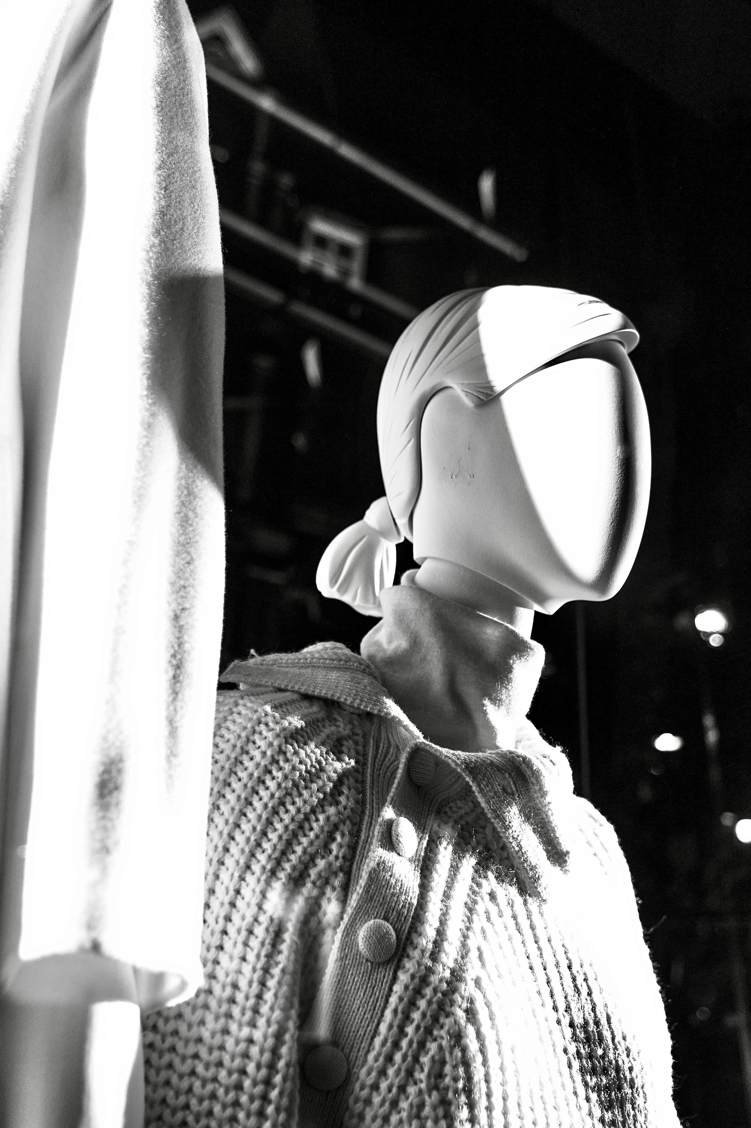 Shapes Of Shadows. Cinema that you’ll never see