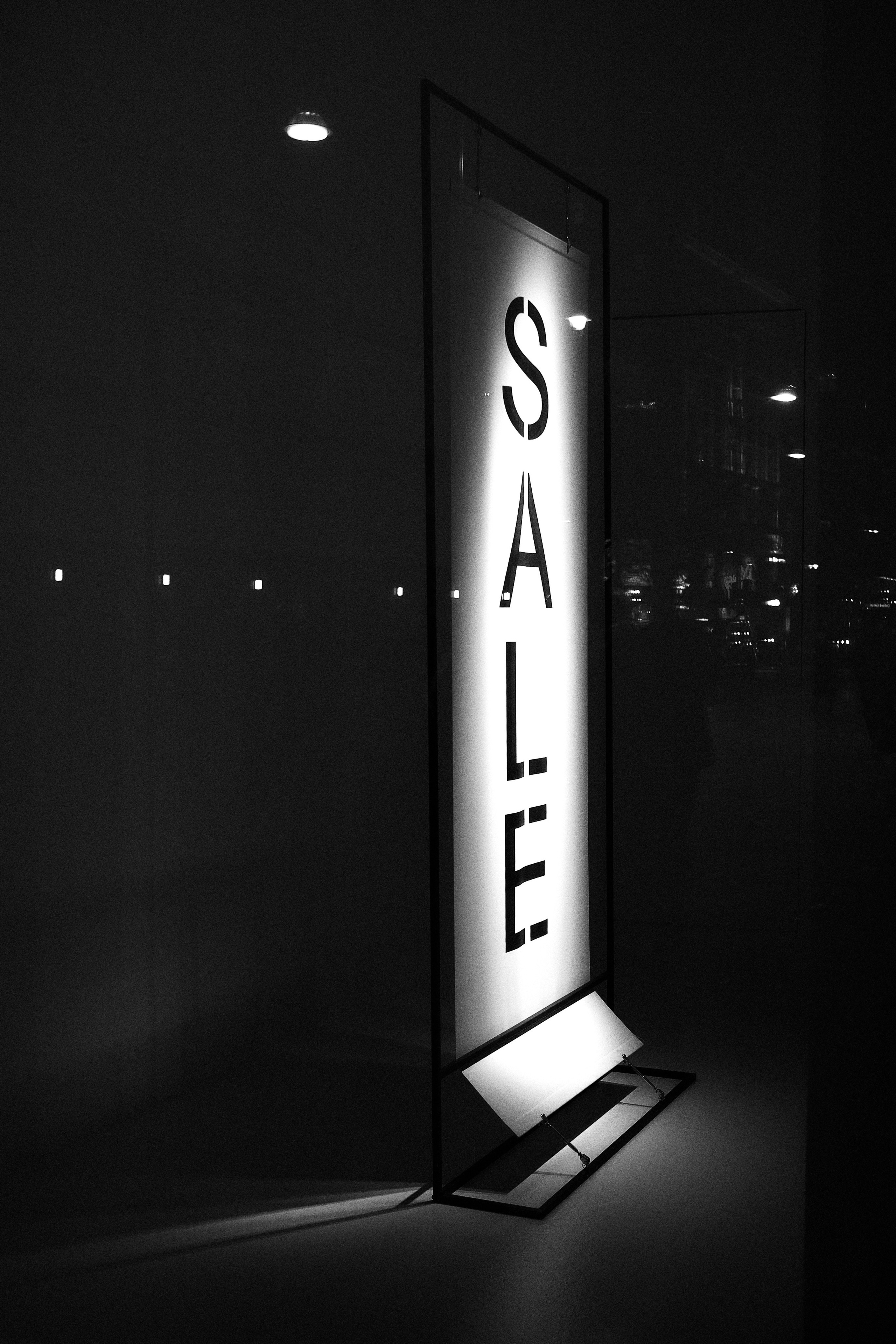 Shapes Of Shadows. Cinema that you’ll never see