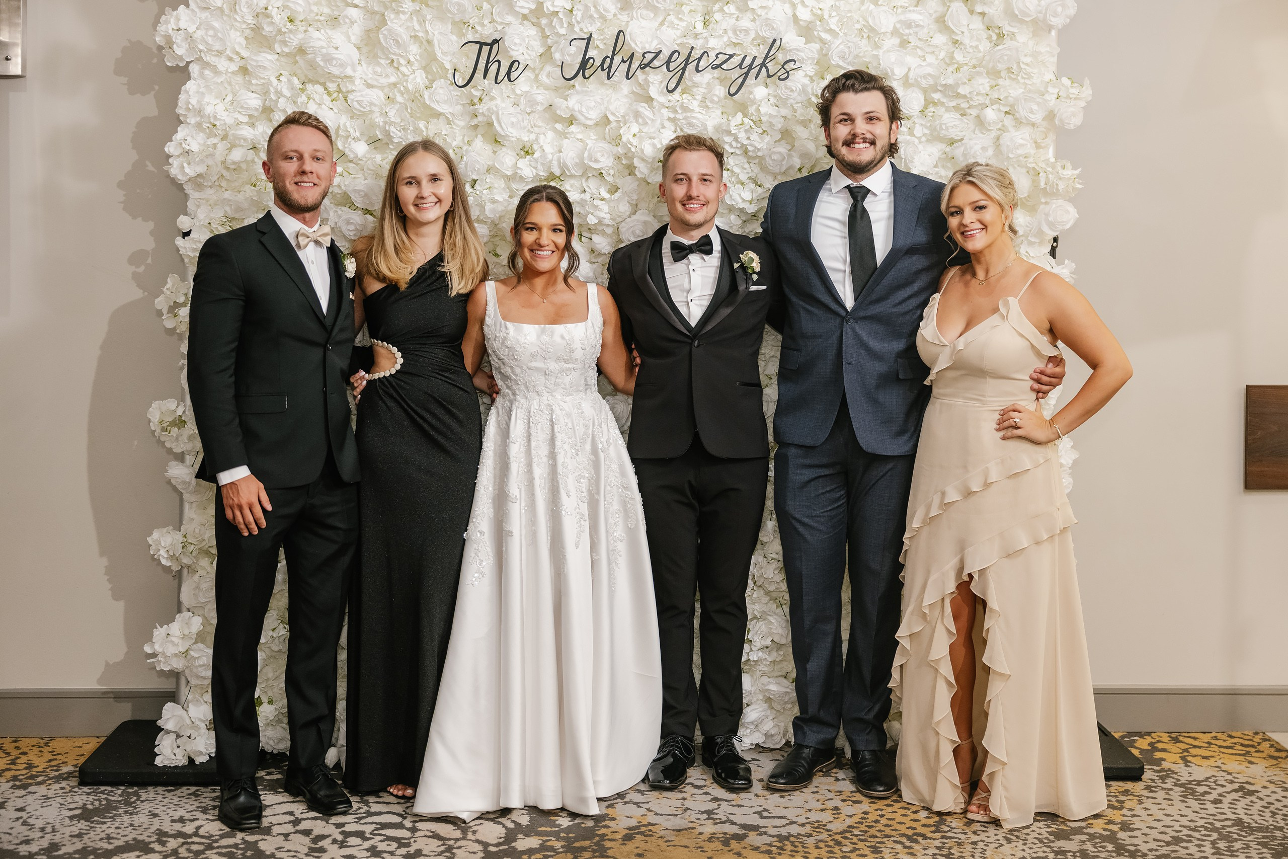 09.06.2025 Wedding. Wedding family event photographer in Chicago Nick Yushevich