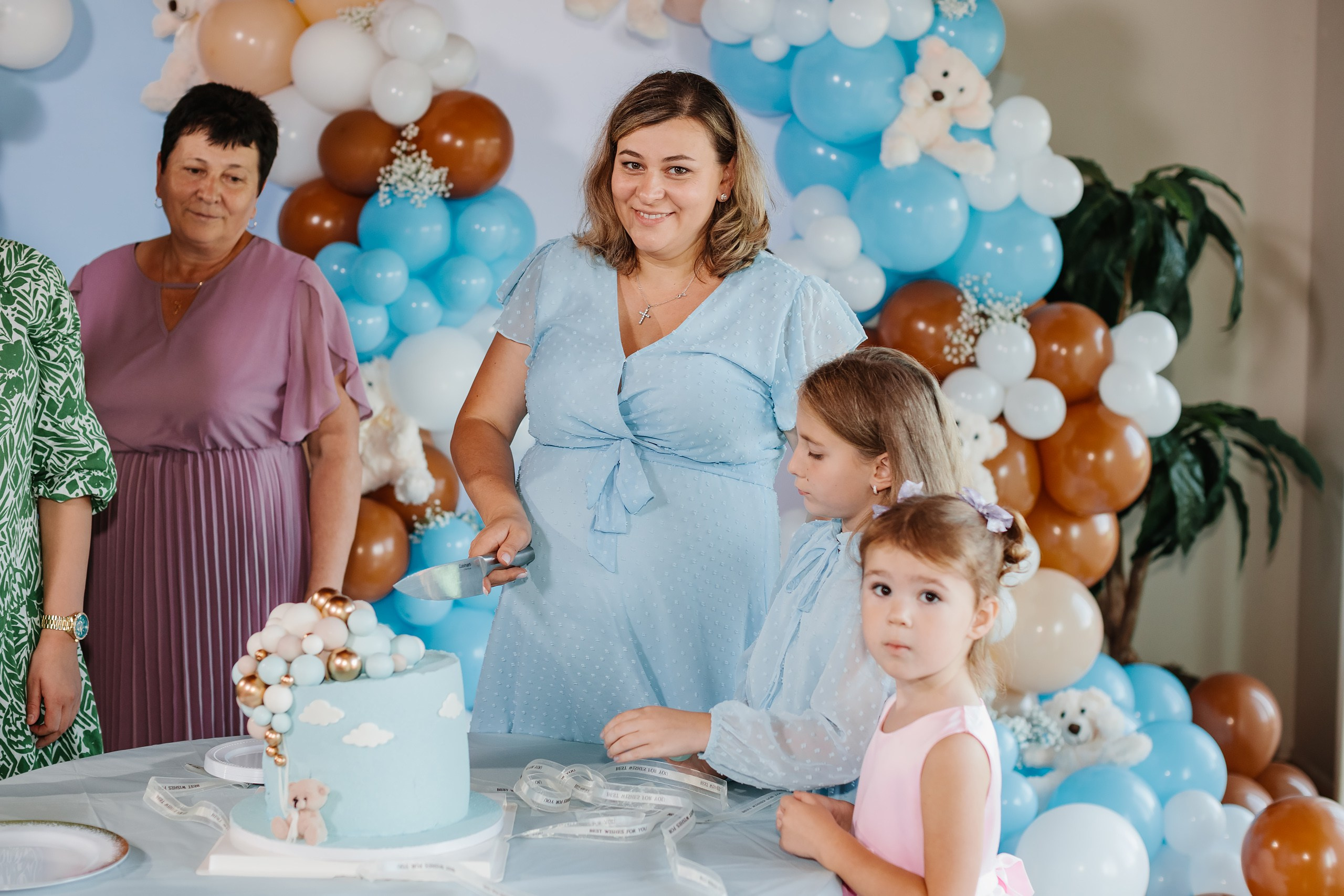 10.01.2022 Baby shower. Wedding family event photographer in Chicago Nick Yushevich
