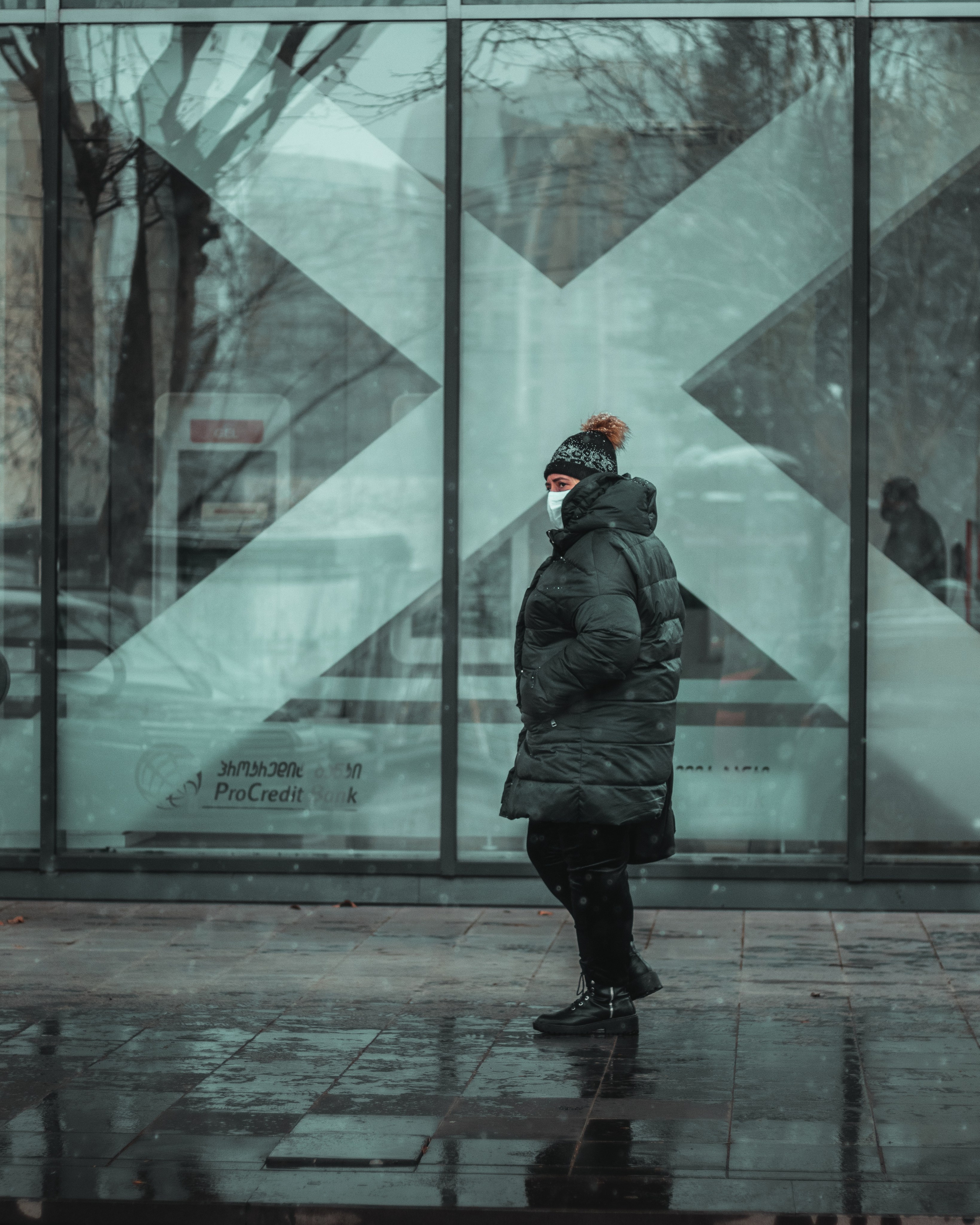 T B I L I S I. Bspander