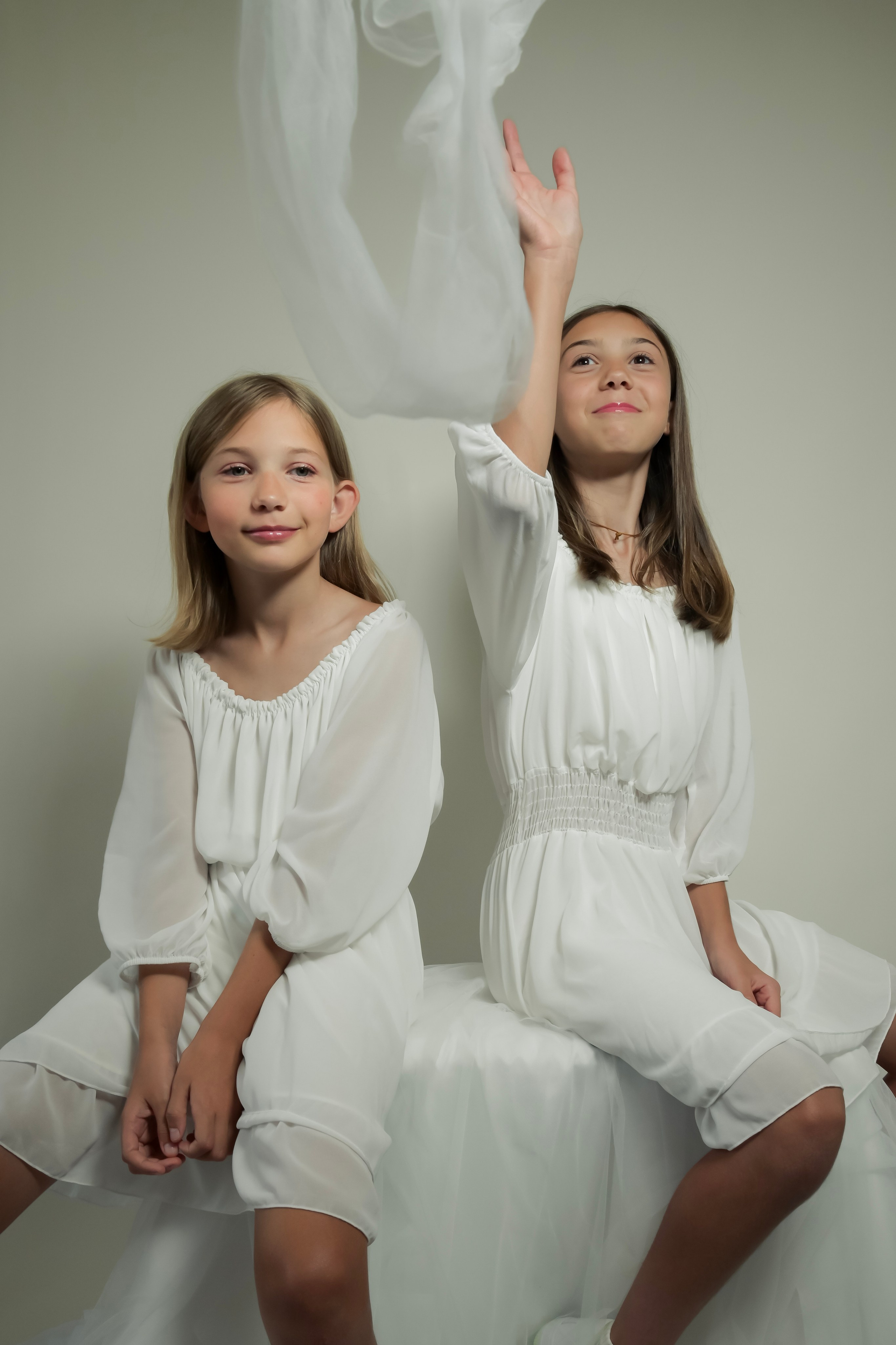 ELISA E SOFIA - SESSIONE FOTOGRAFICA ESTIVA LE SORELLE CON LA MAMMA