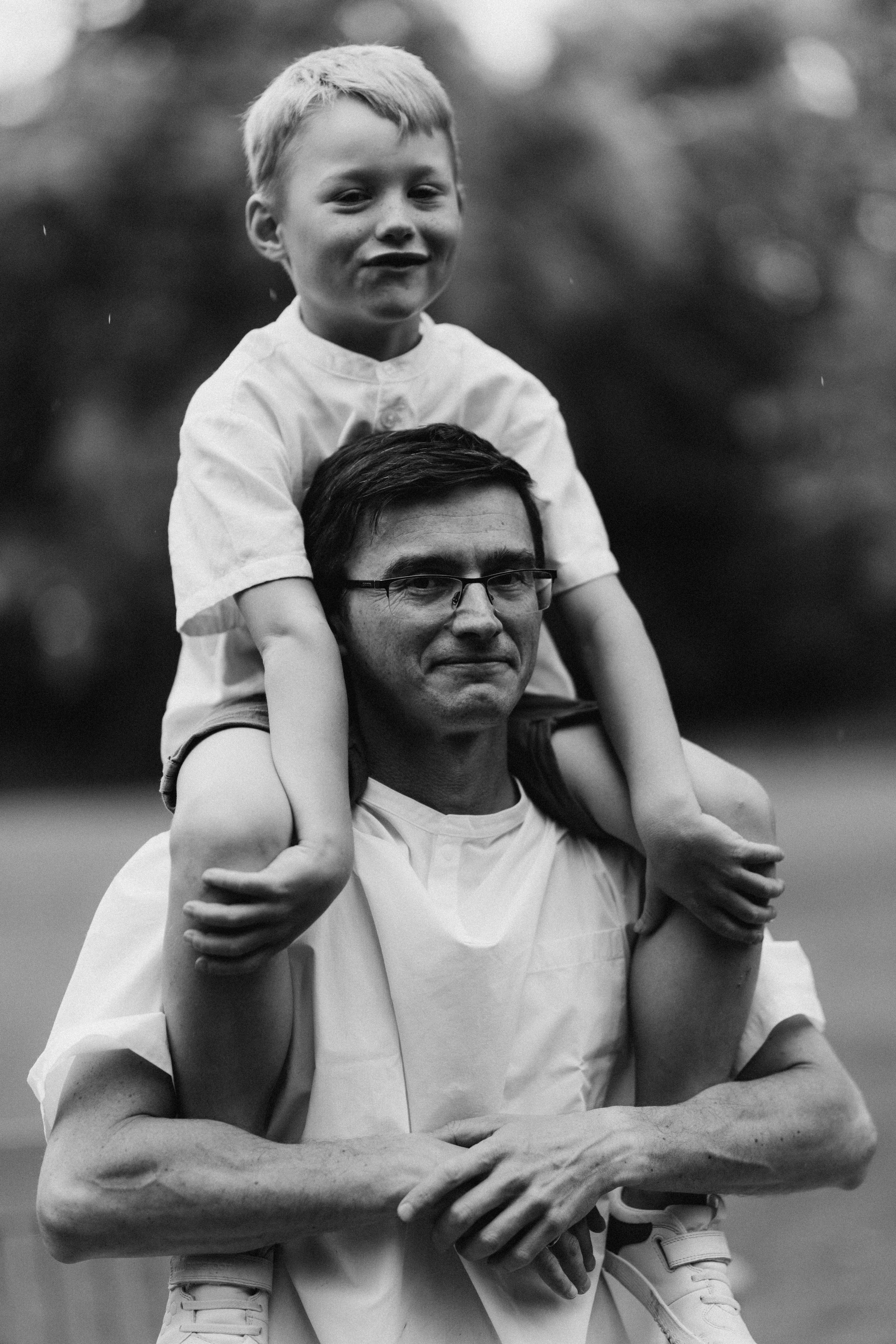 Kaivopuisto. Wedding and potrait photographer in Helsinki Vickan O