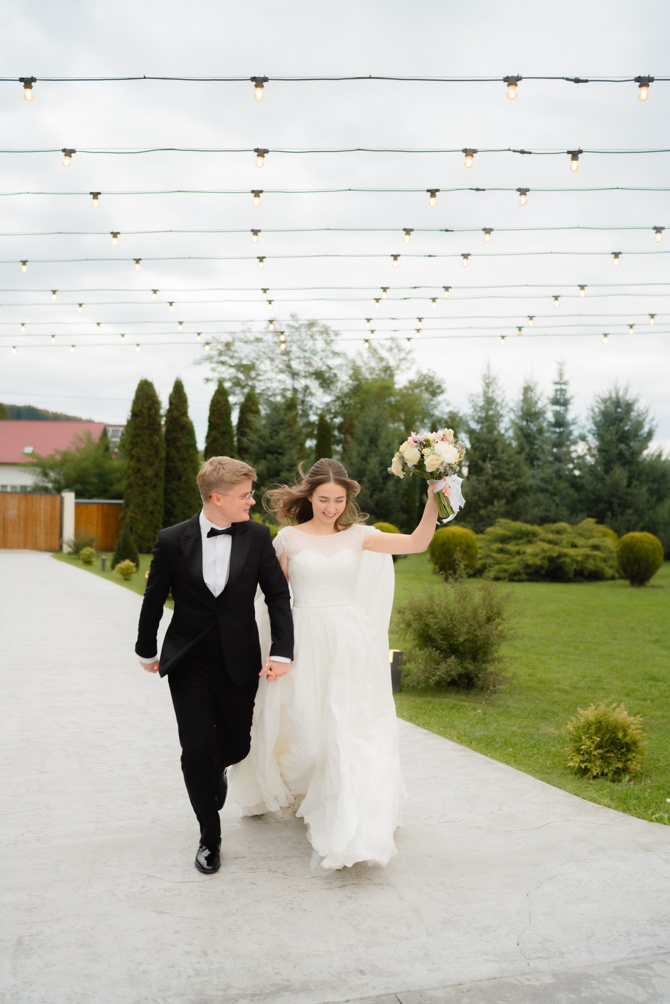 Miruna | Ruben Preview. Main