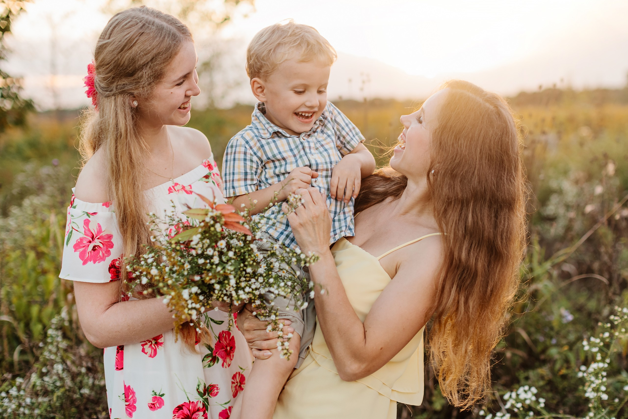 09.21.24 Family Photoshoot. Wedding family event photographer in Chicago Nick Yushevich