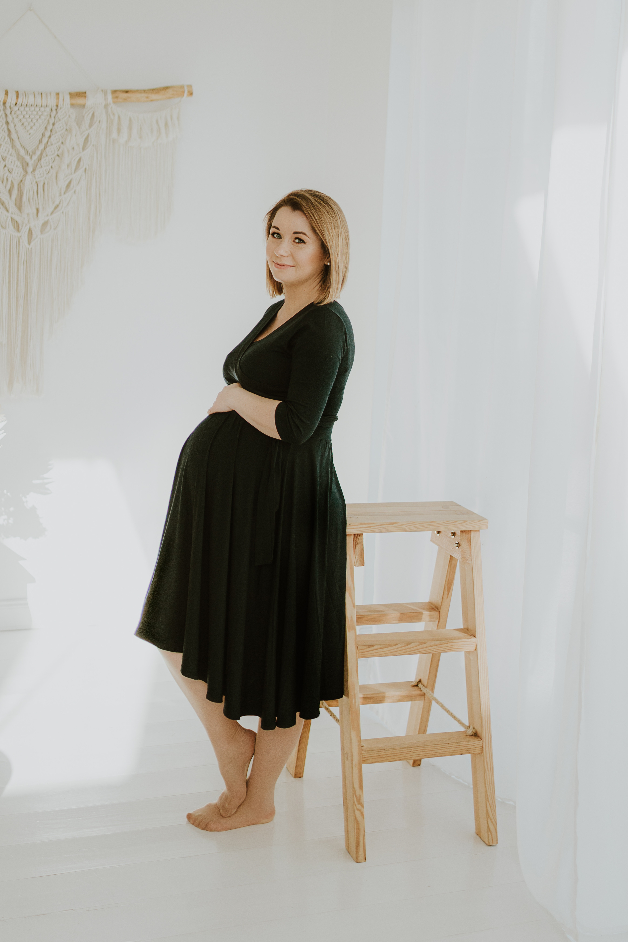 SESJA RODZINNA W CYNAMONOWYM STUDIU. Karkowskafoto - fotografia miłości