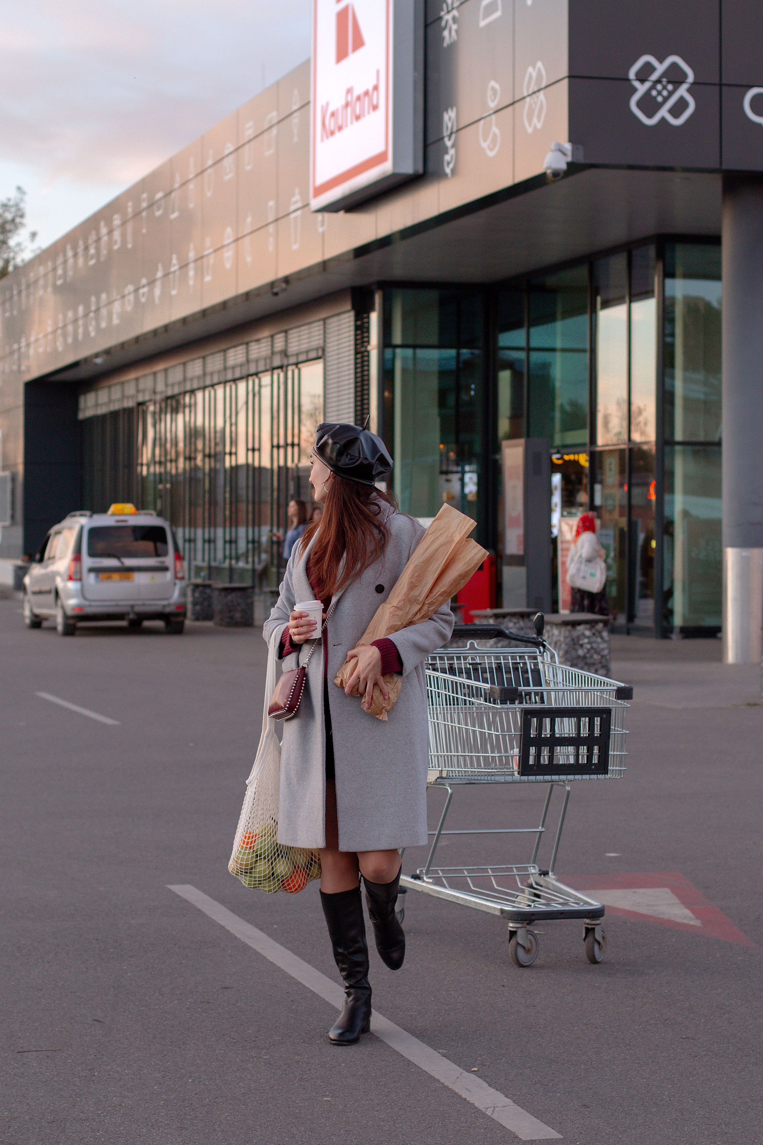 Супермаркет. Детский и семейный фотограф в г. Бельцы