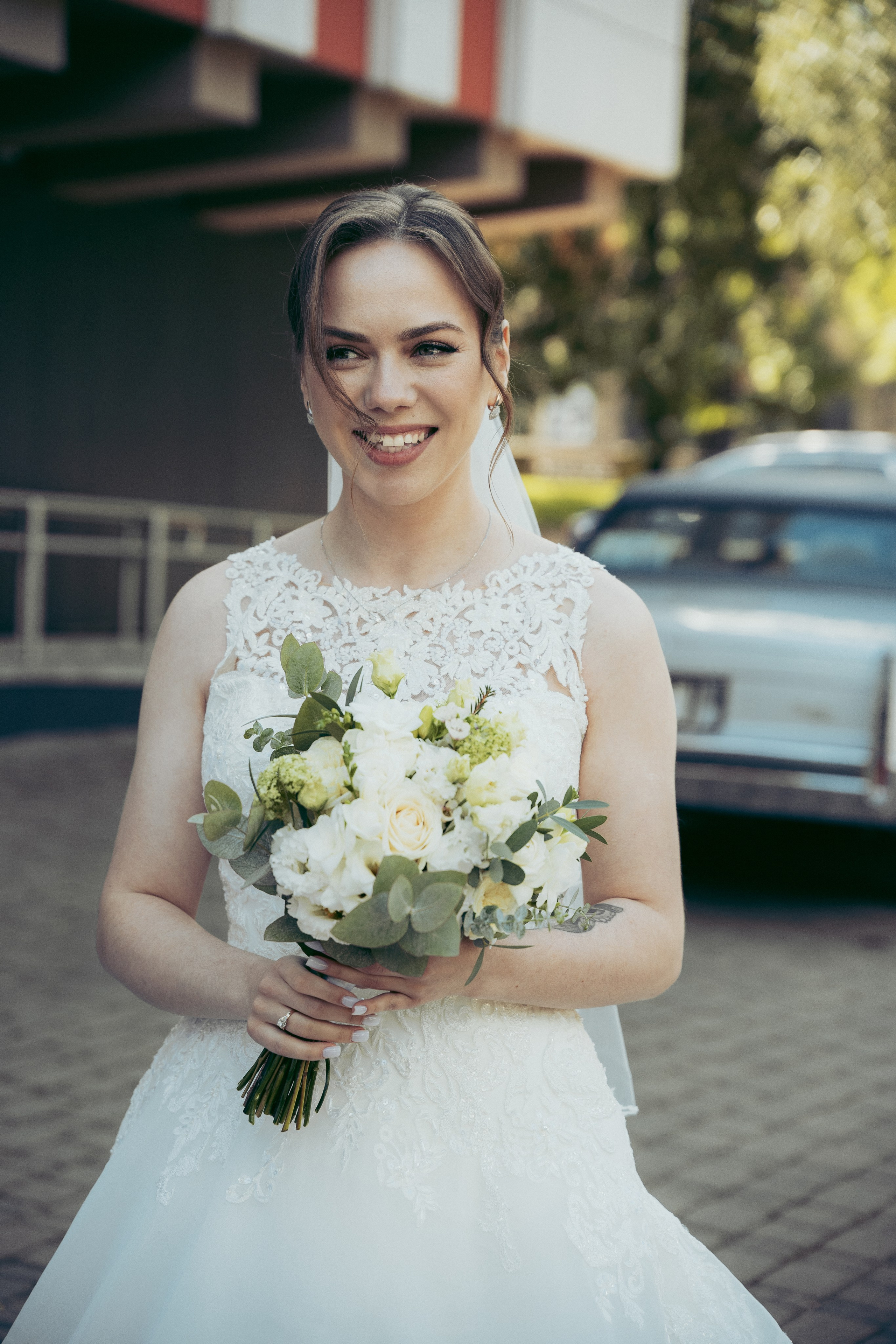 Оля и Владик. Sākums