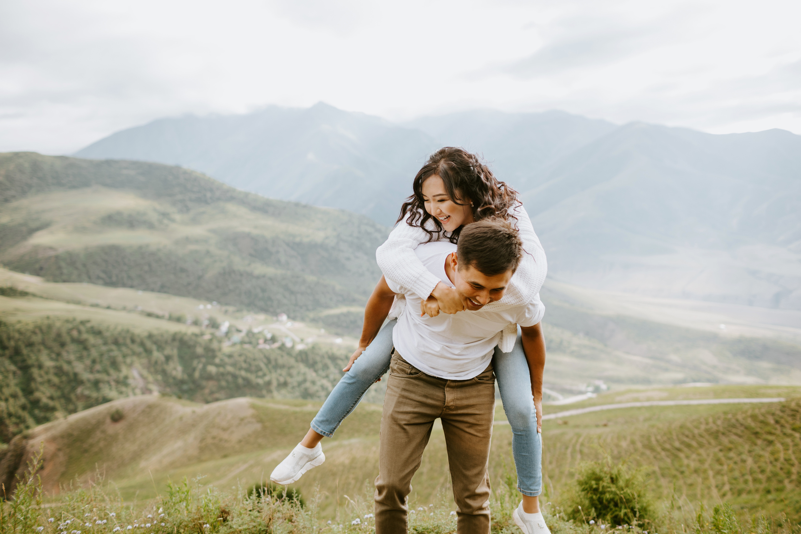 Жанар+Туголбай. Фотограф в Бишкеке Оксана Шувалова