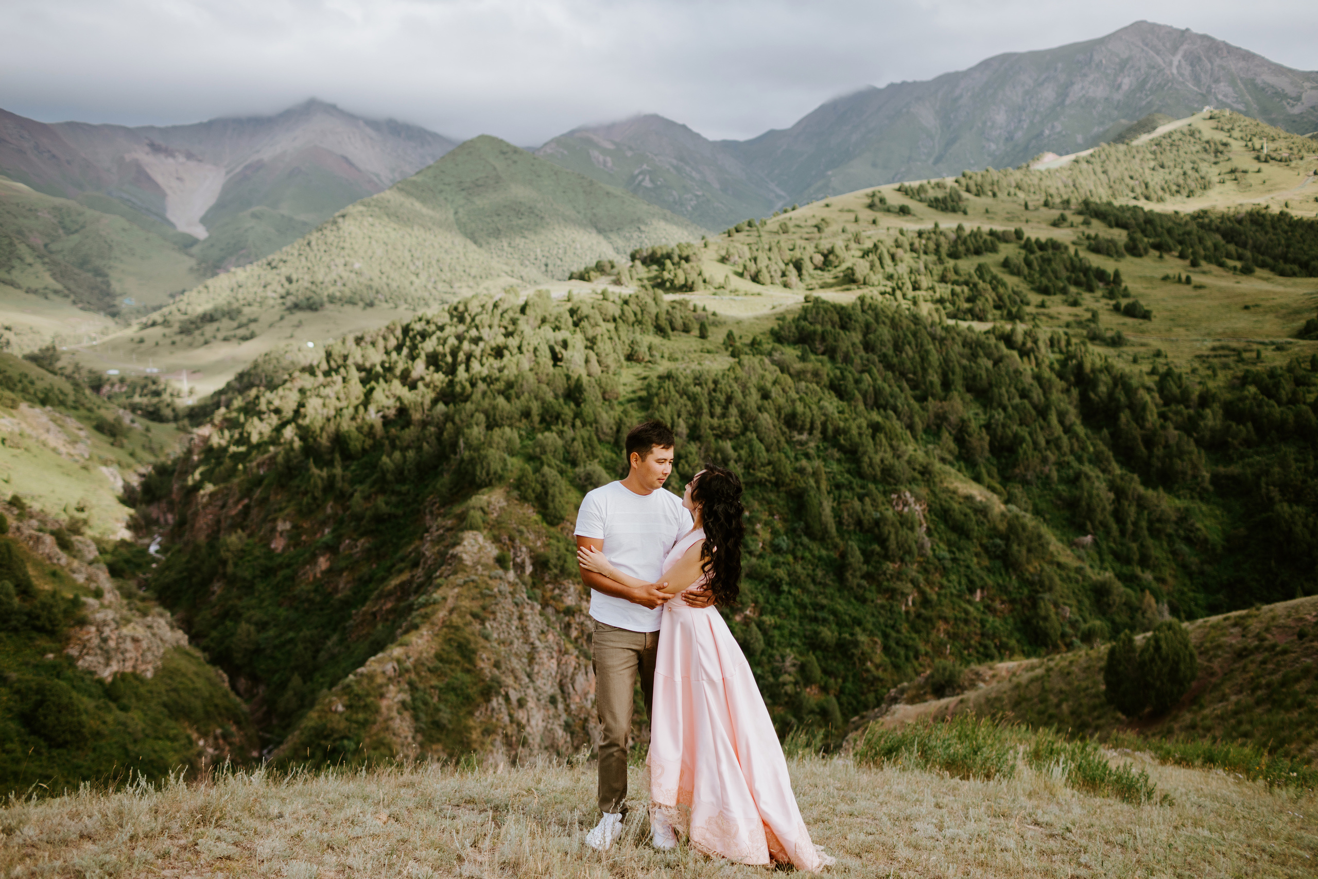 Жанар+Туголбай. Фотограф в Бишкеке Оксана Шувалова