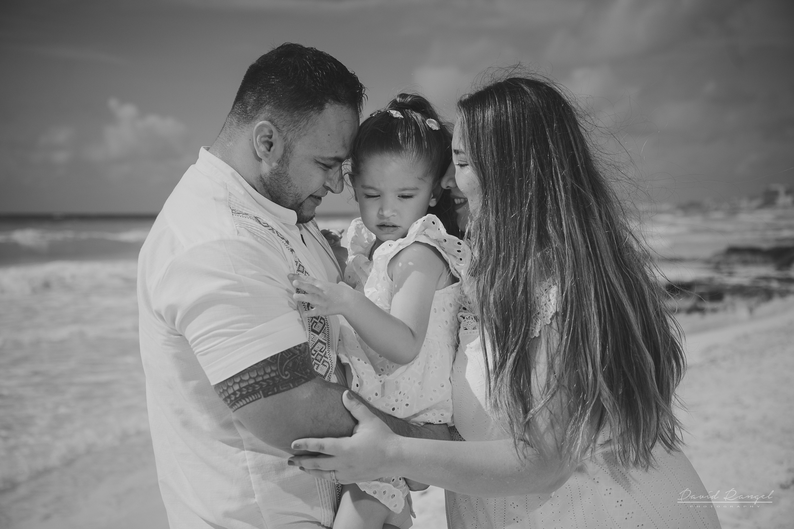 Family & Life Style Portfolio. Destination wedding photographer based in Cancun and Riviera Maya with service worldwide