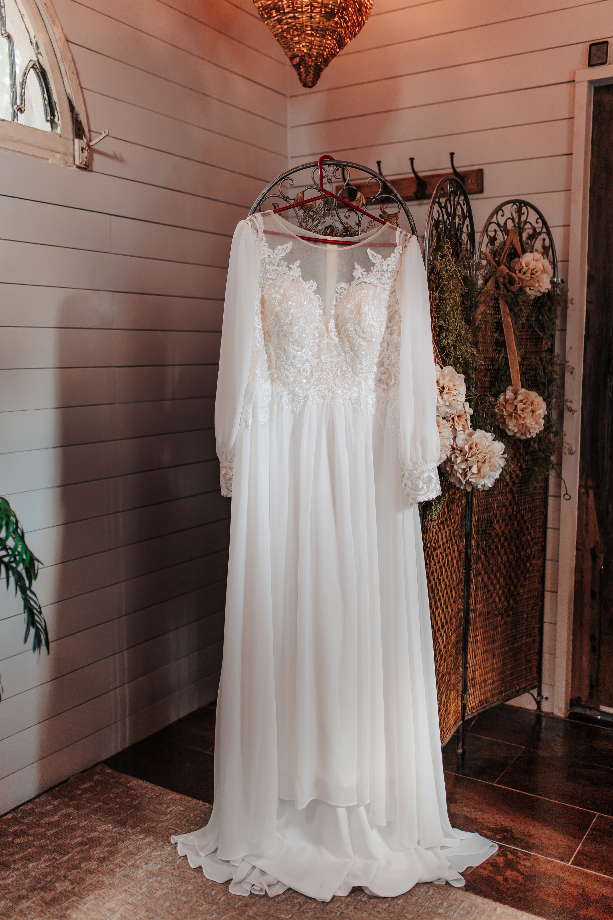 KRISTINA & IVAN’S CHAPEL DULCINEA WEDDING IN AUSTIN. Professional Photography in Austin, TX — Family, Newborn, Maternity