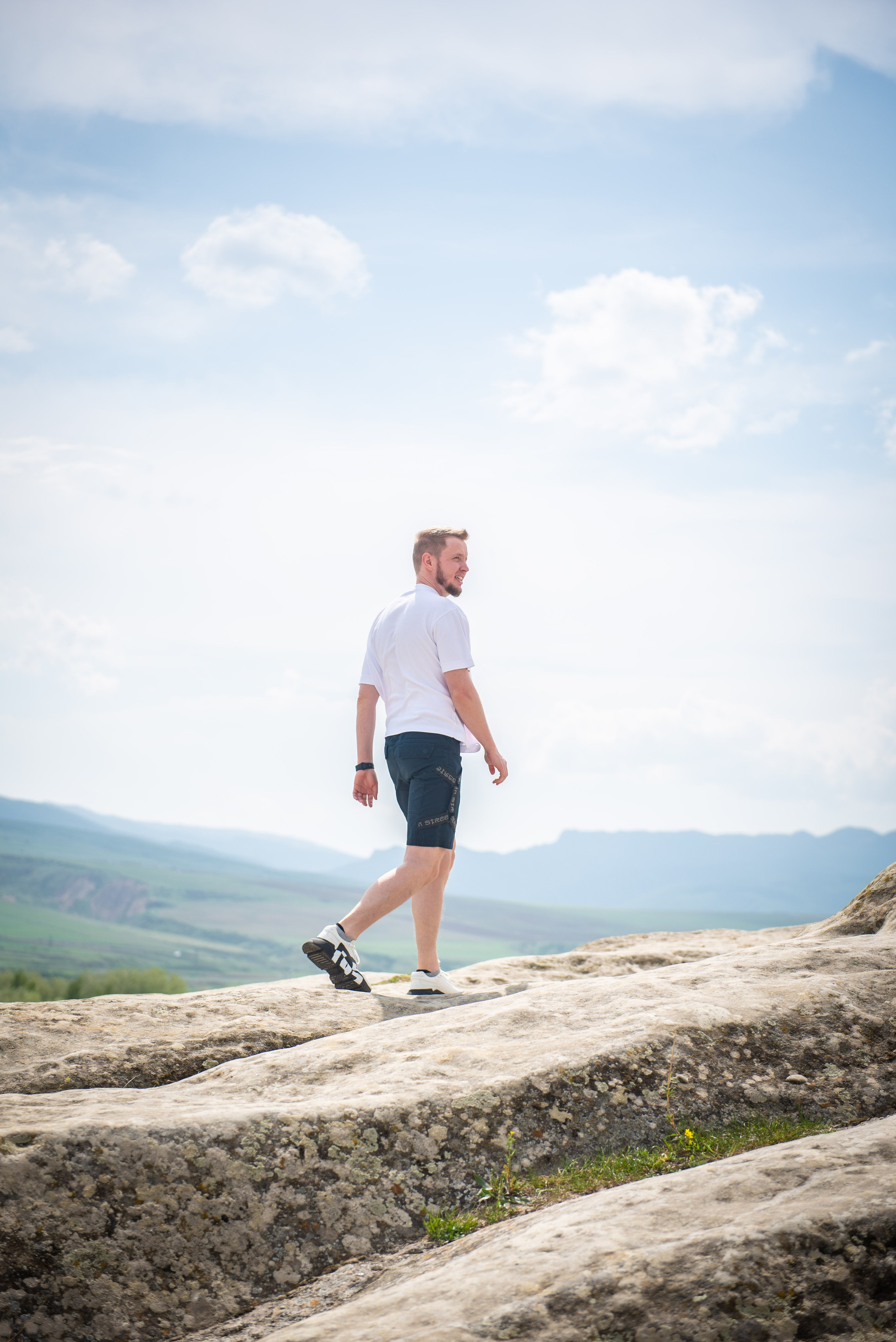 Uplistsikhe. Photographer in Tbilisi