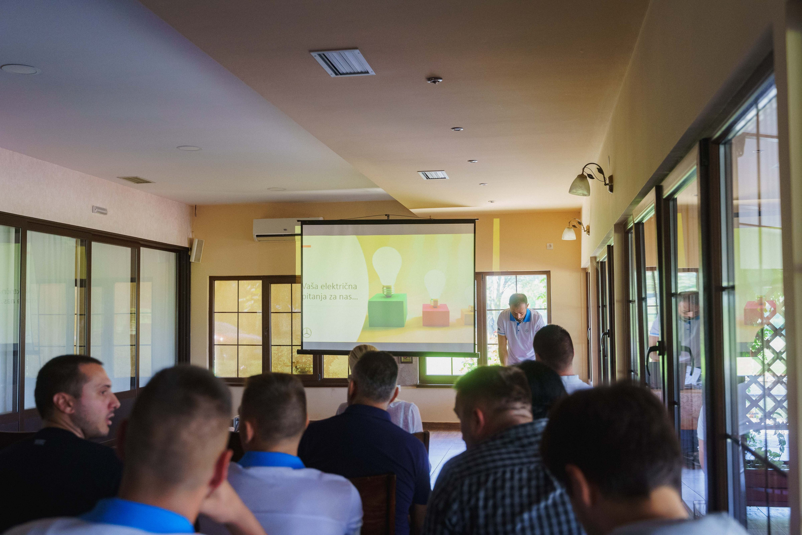 Auto kuca Mikom EV event. Жуков Студио