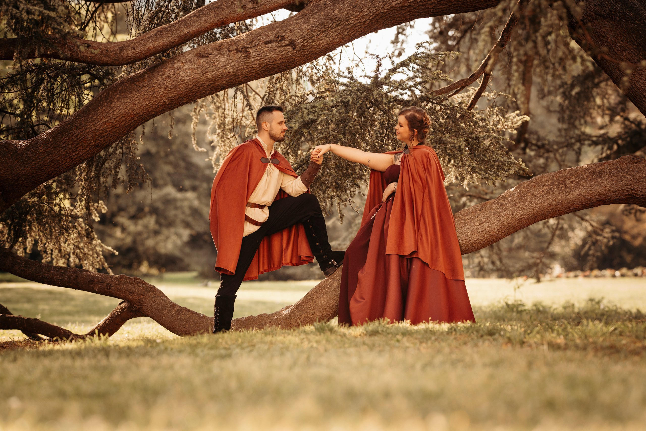Medieval Love Story. Wedding Photographer Lake Como Ferrari Media Production
