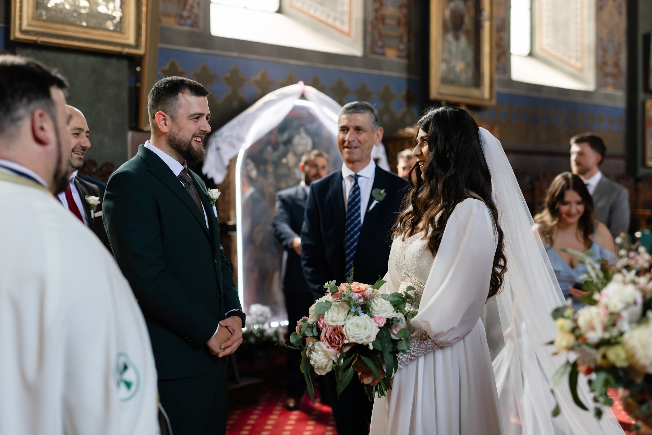 Flori & Cosmin. Main