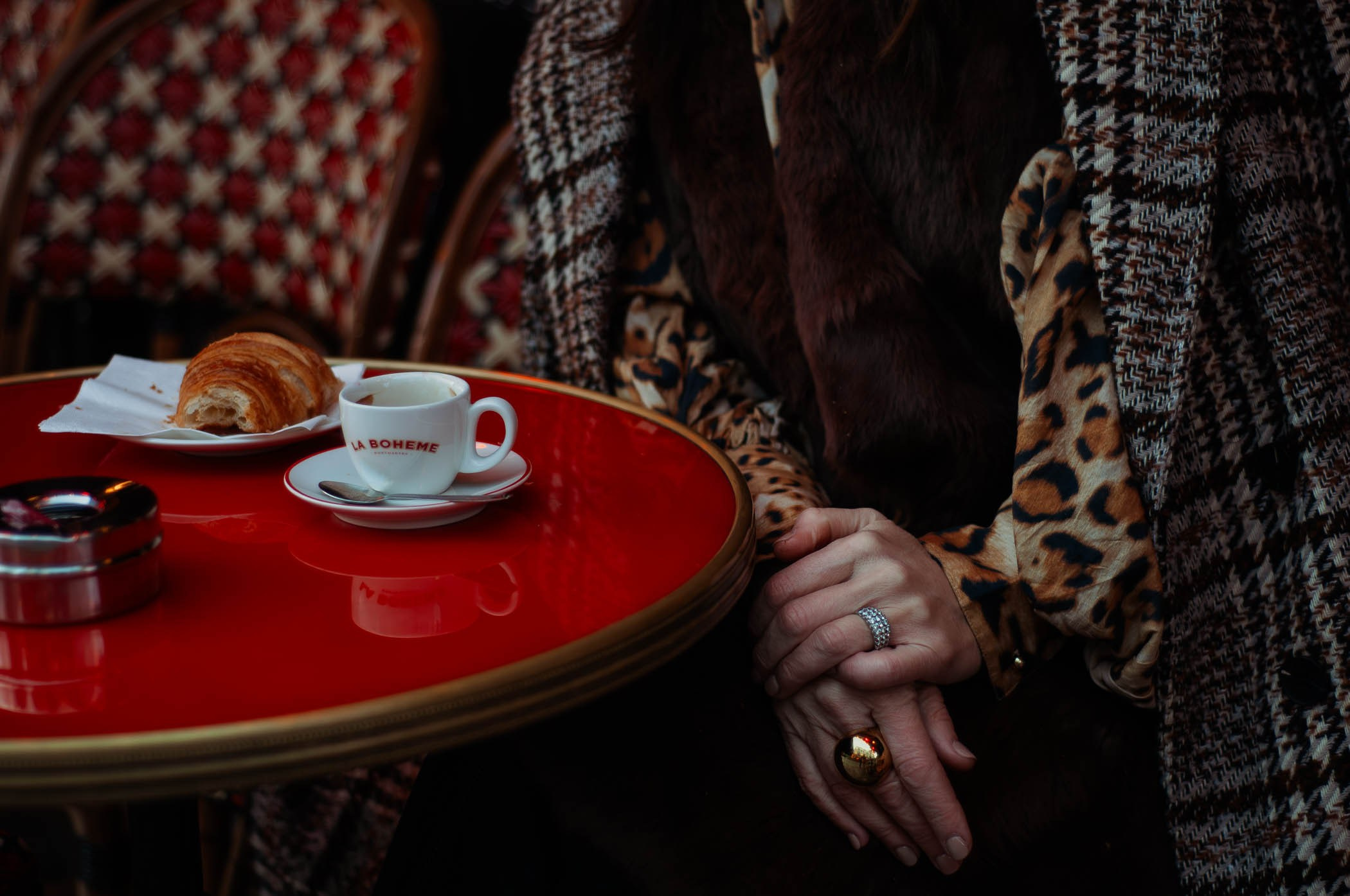 Фотосессия на рождественском Монмартре. Фотограф в Париже Полина Осипова