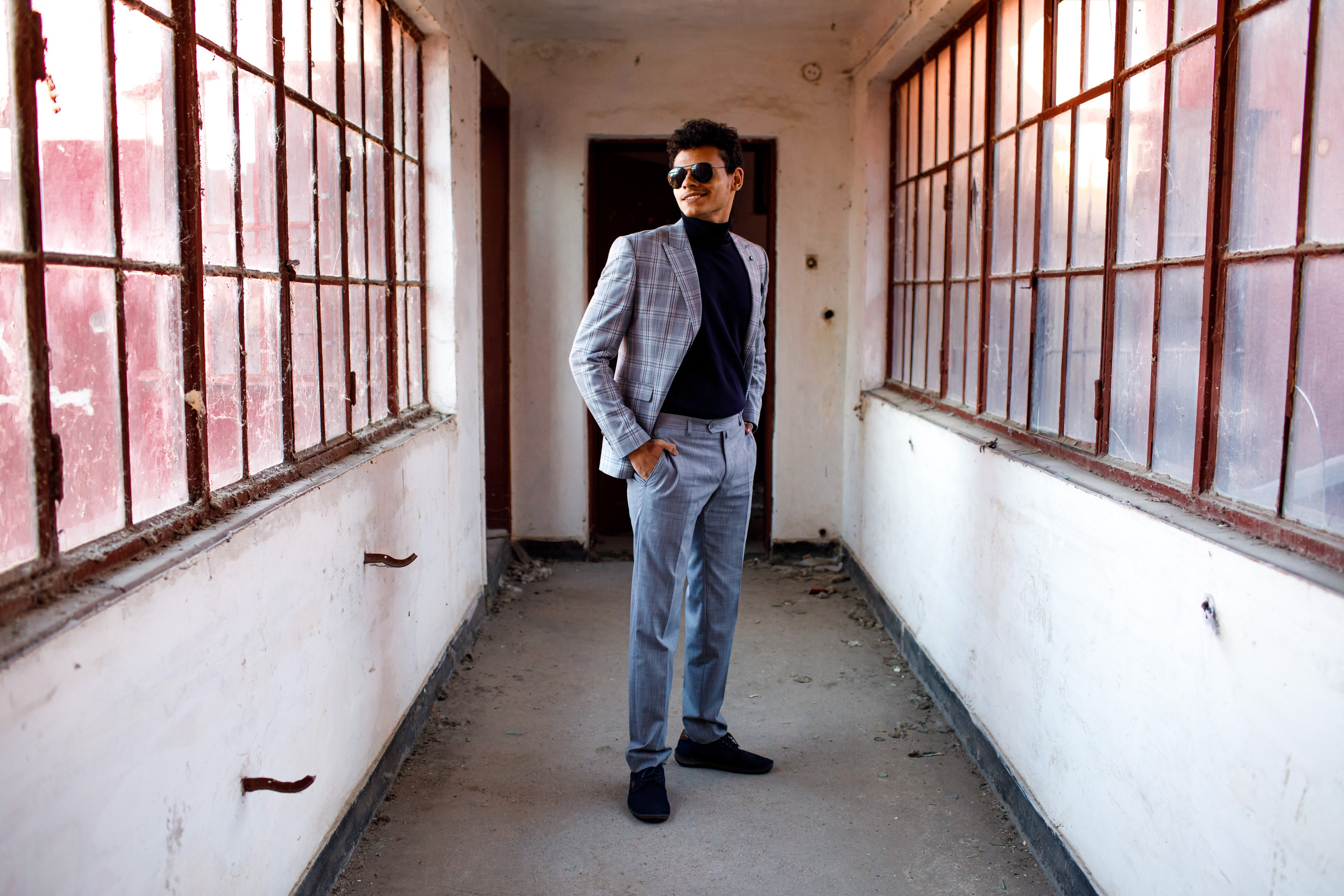 Teba 200 lei/ toată clasa. Trendy Albums